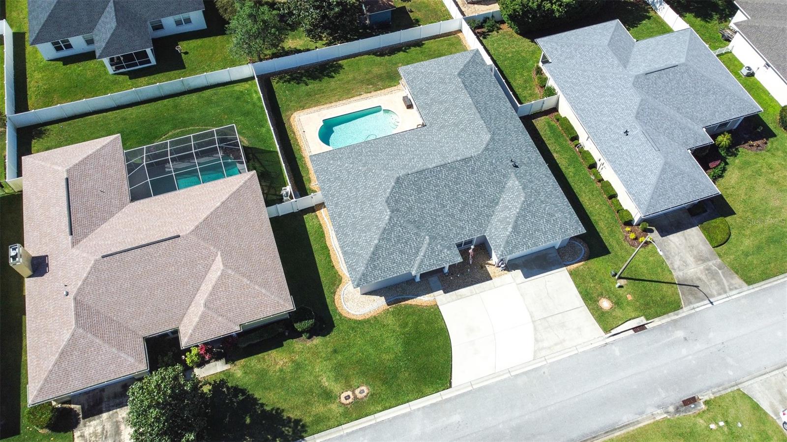 7619 CANTERBURY CIR