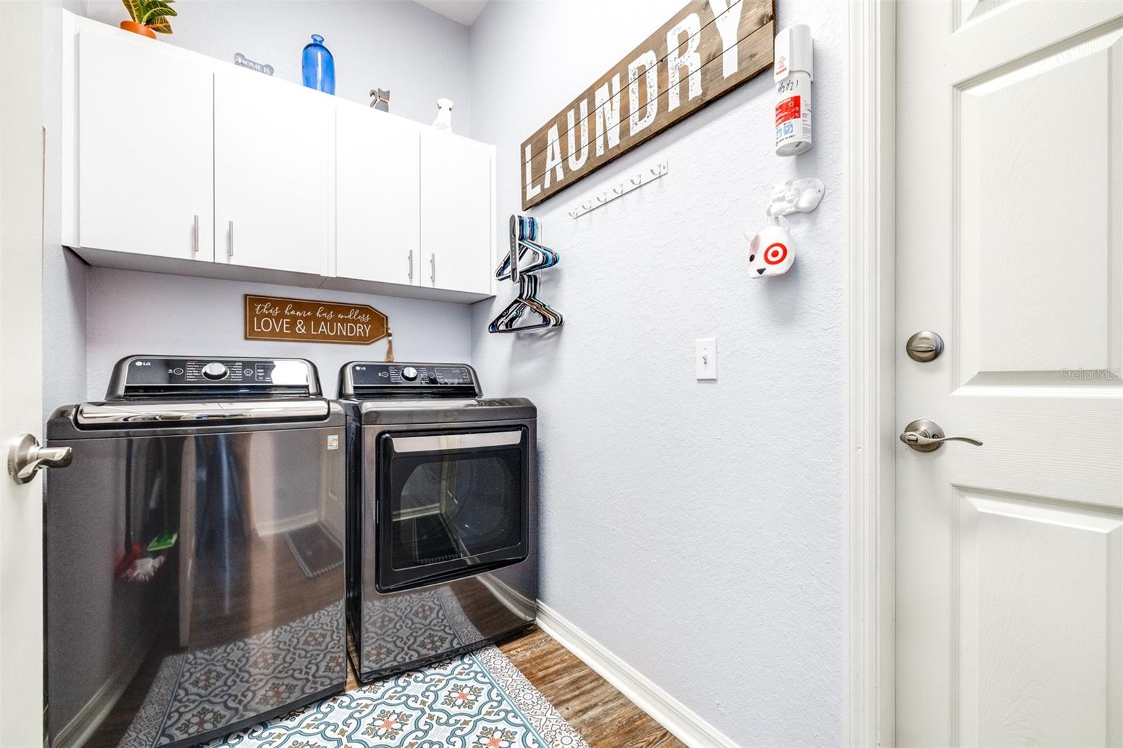 7619 CANTERBURY CIR