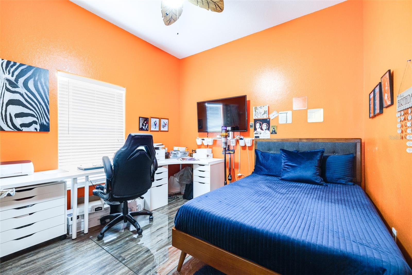 7619 CANTERBURY CIR