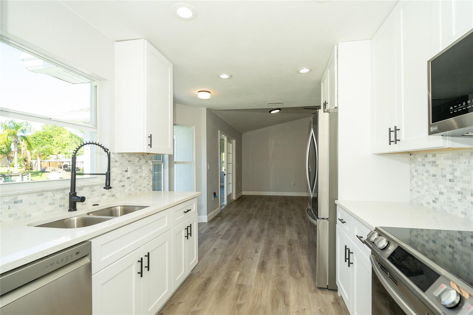 21602 ROSEWOOD CT