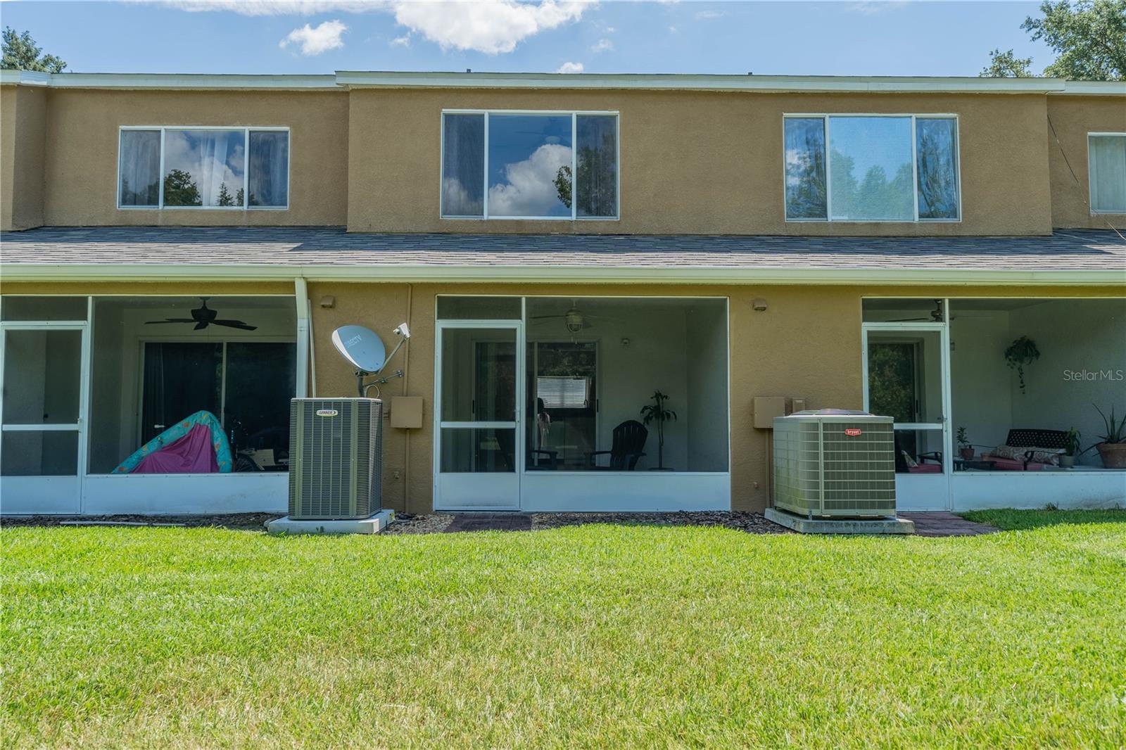 1129 KENNEWICK CT