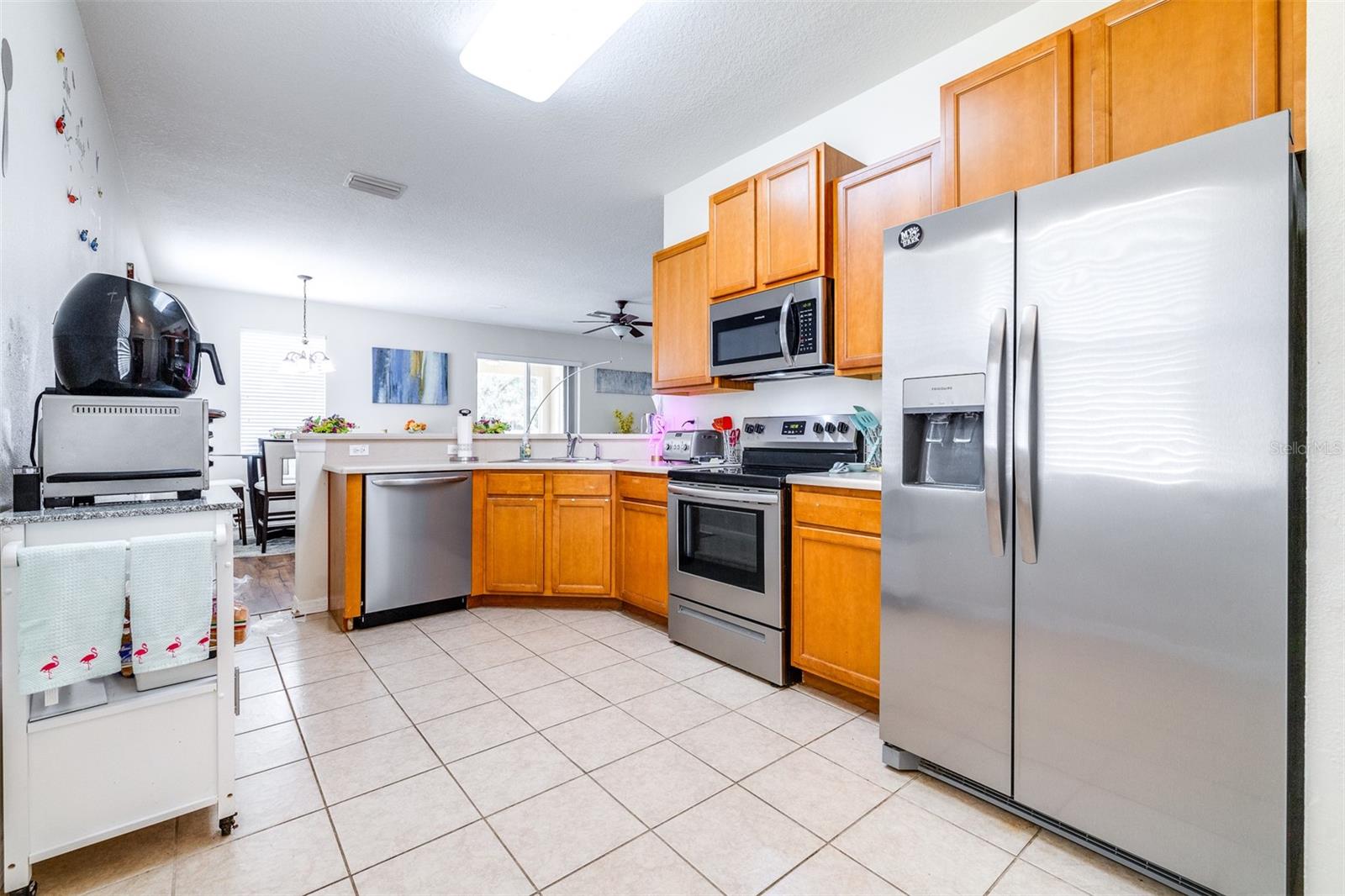 2753 WALDEN WOODS DR