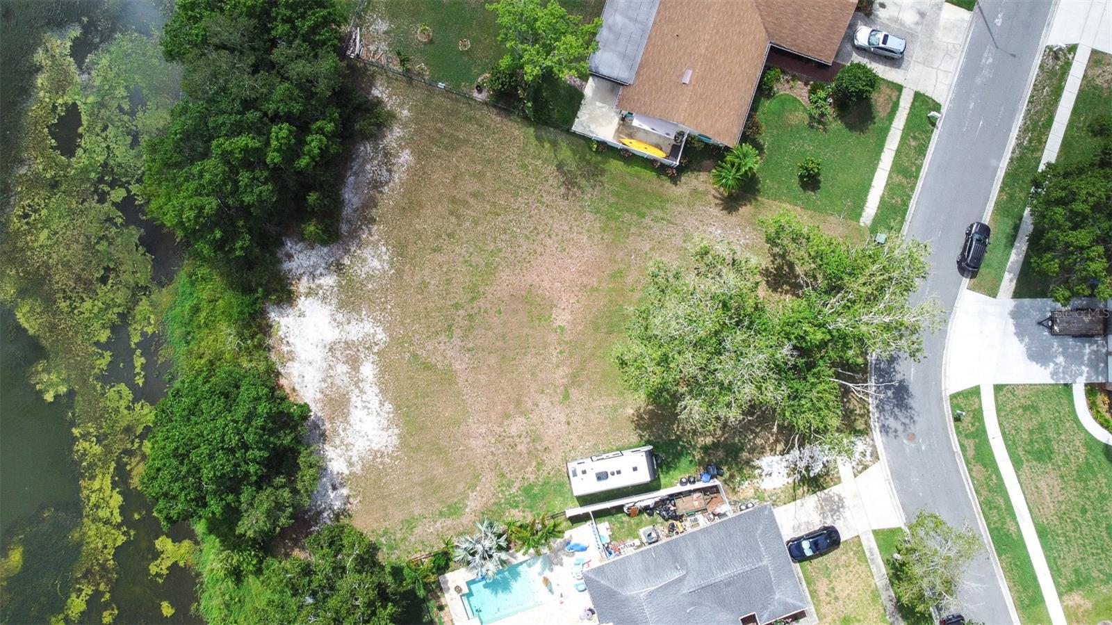 3209 PLEASANT LAKE DR