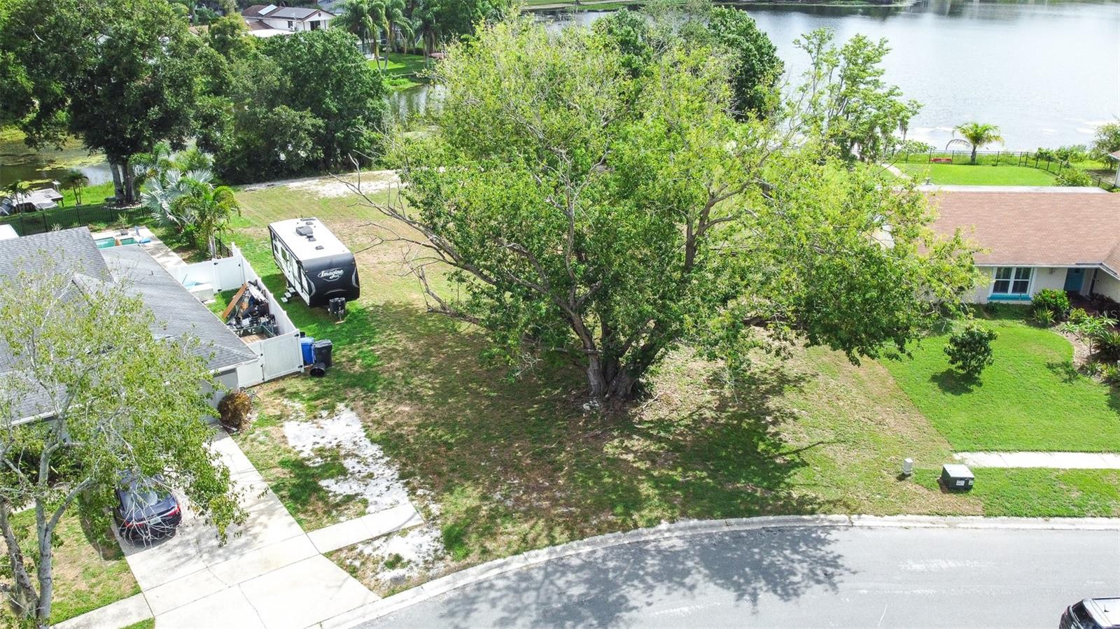 3209 PLEASANT LAKE DR