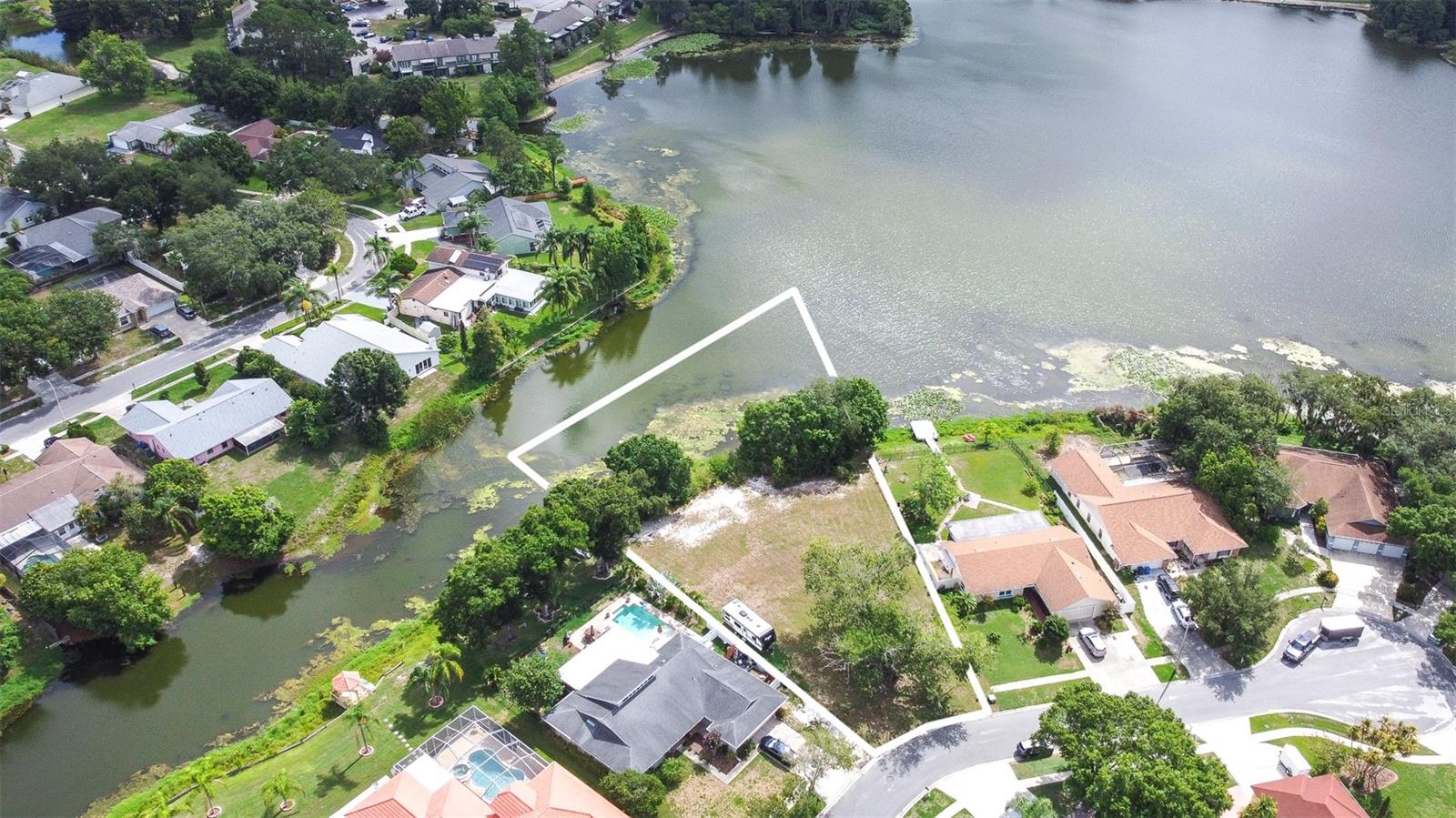 3209 PLEASANT LAKE DR