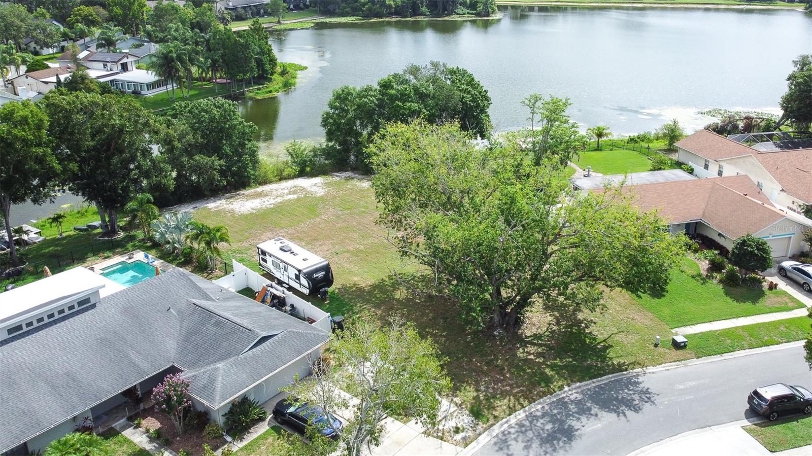 3209 PLEASANT LAKE DR