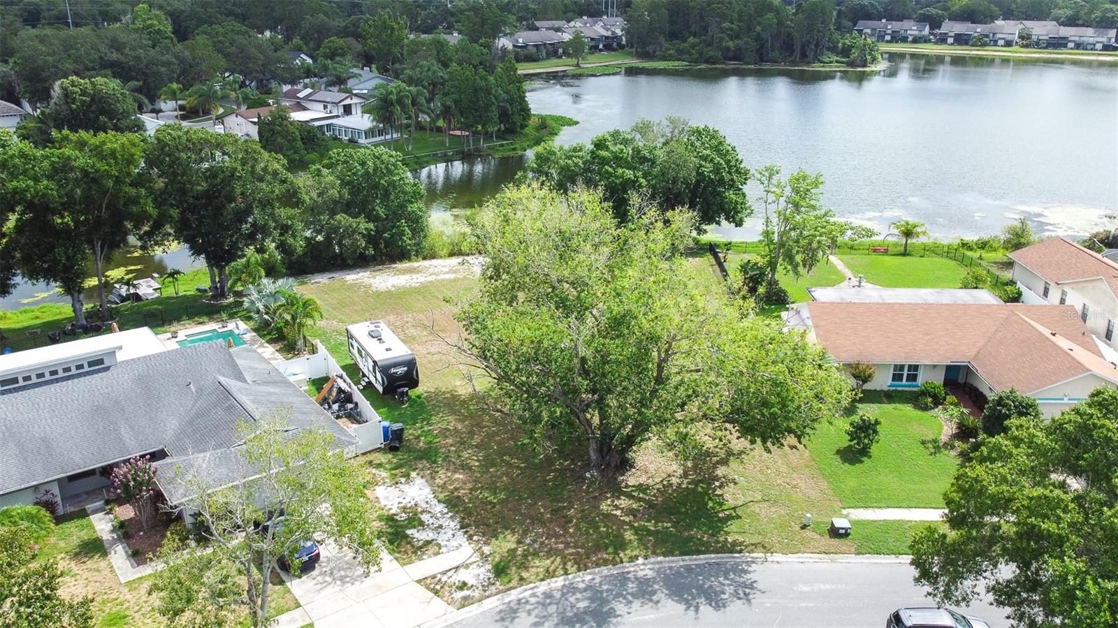 3209 PLEASANT LAKE DR