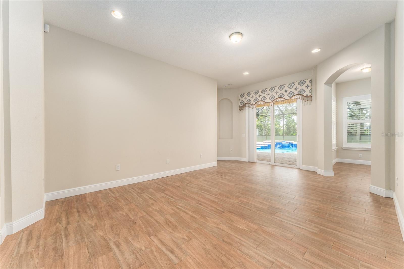 4323 BALINGTON DR