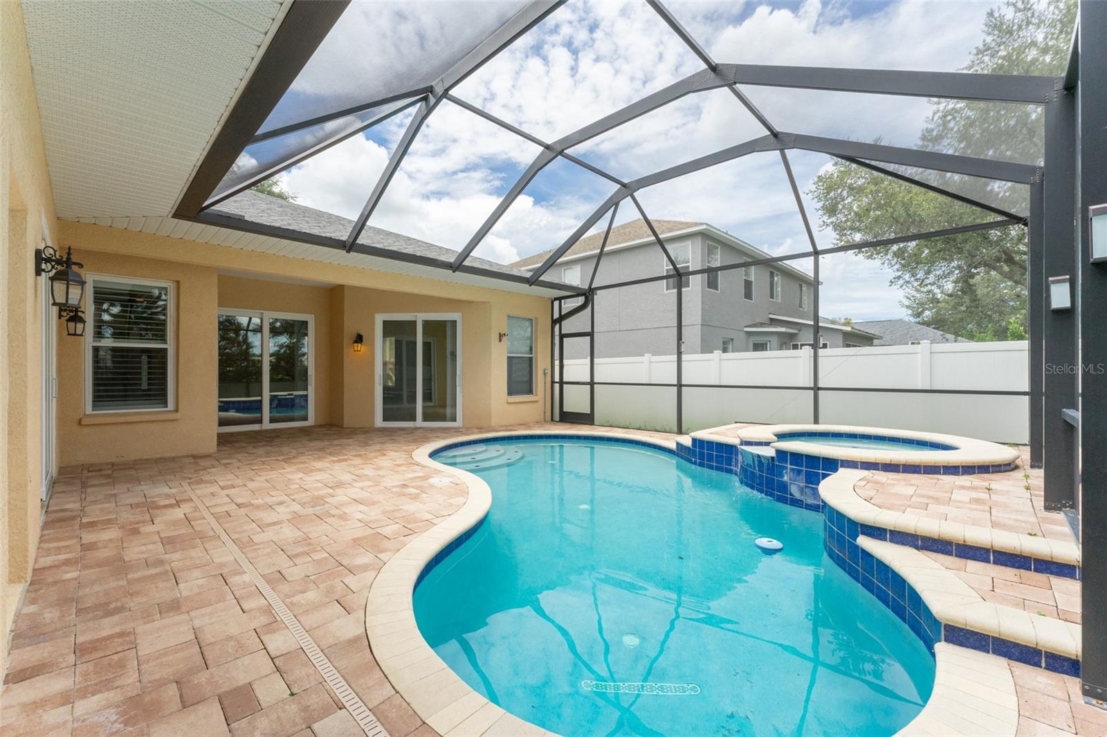 4323 BALINGTON DR