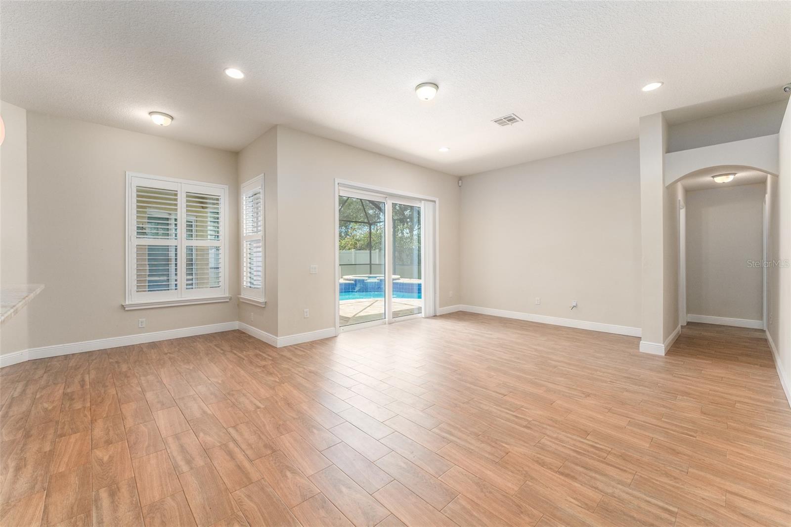 4323 BALINGTON DR