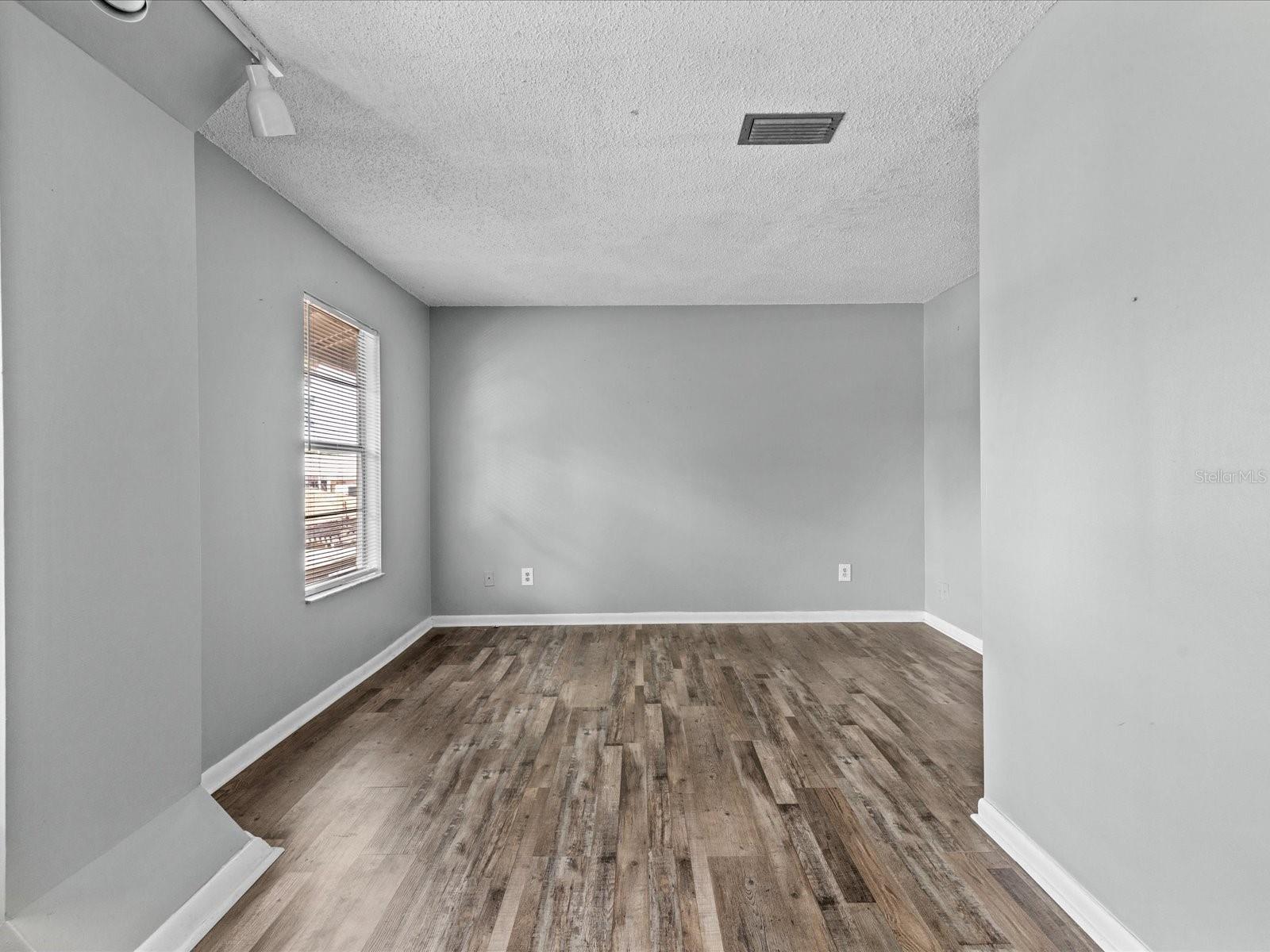 7319 BAJA CT