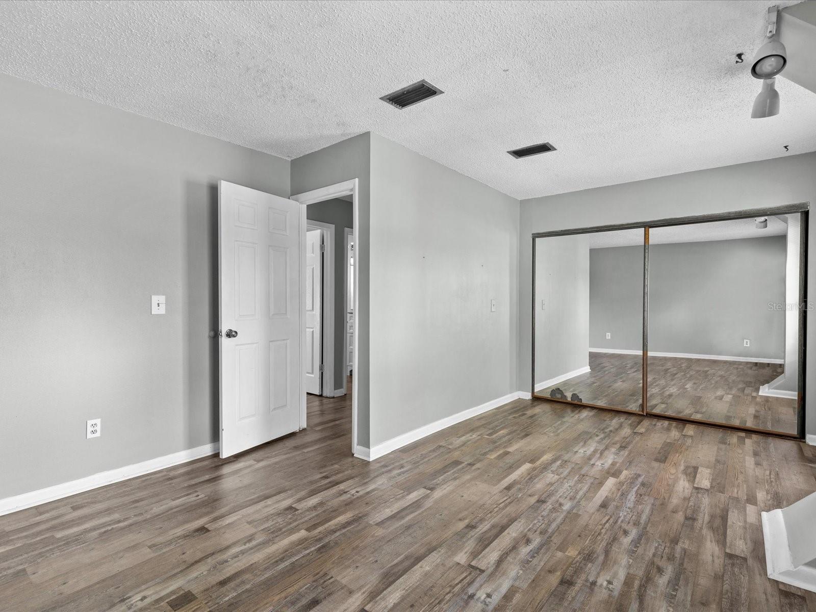7319 BAJA CT