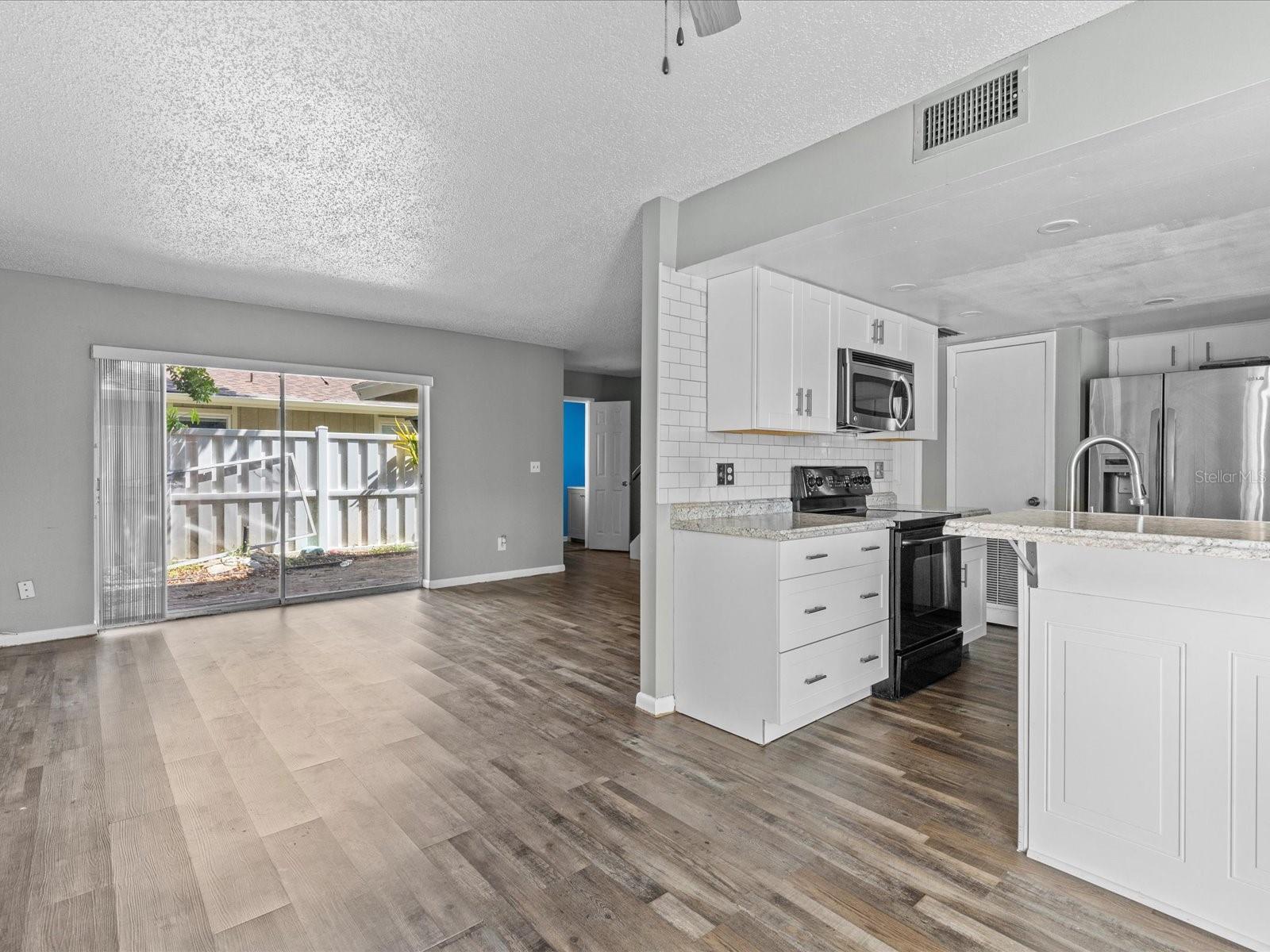 7319 BAJA CT