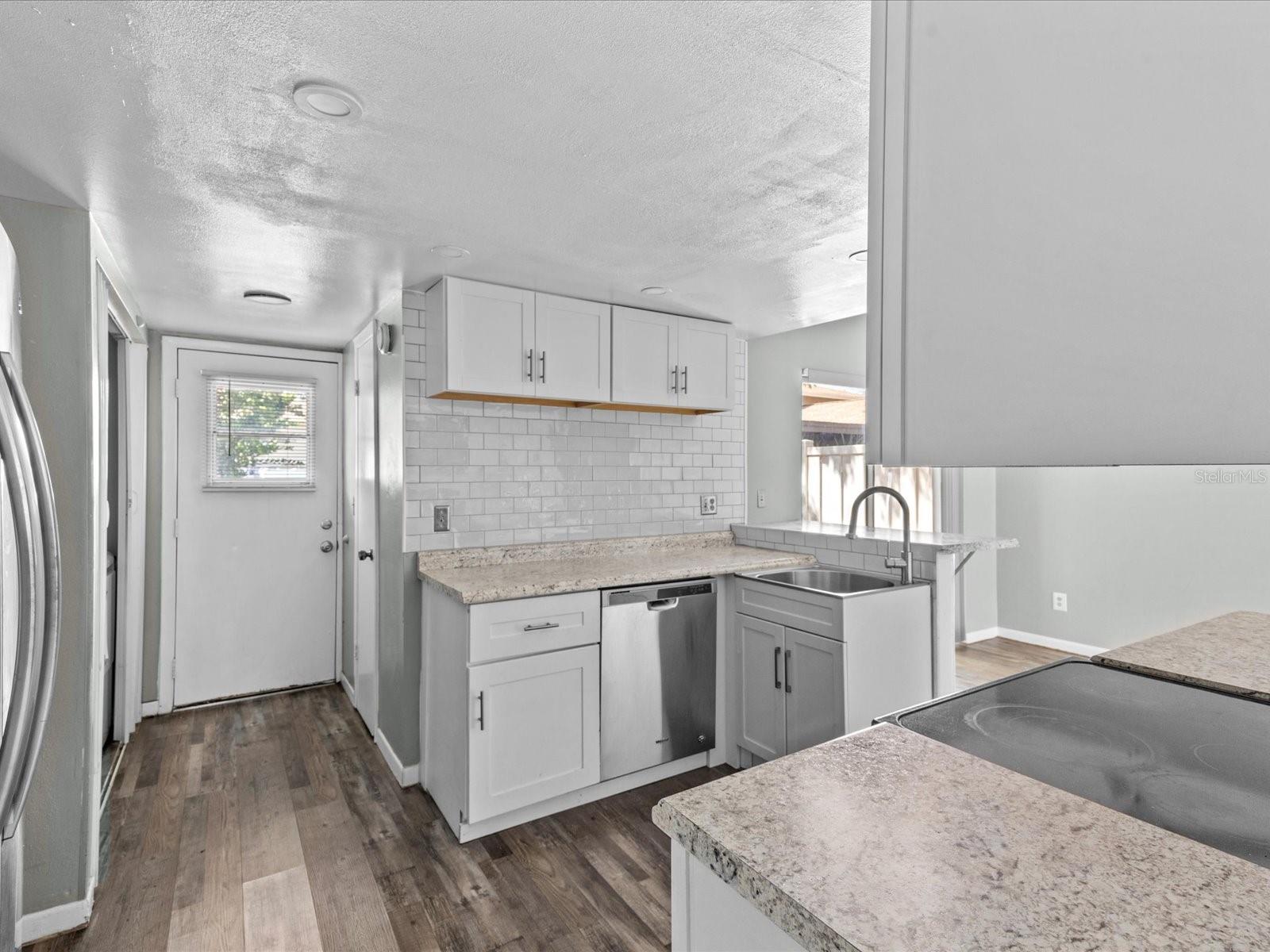 7319 BAJA CT