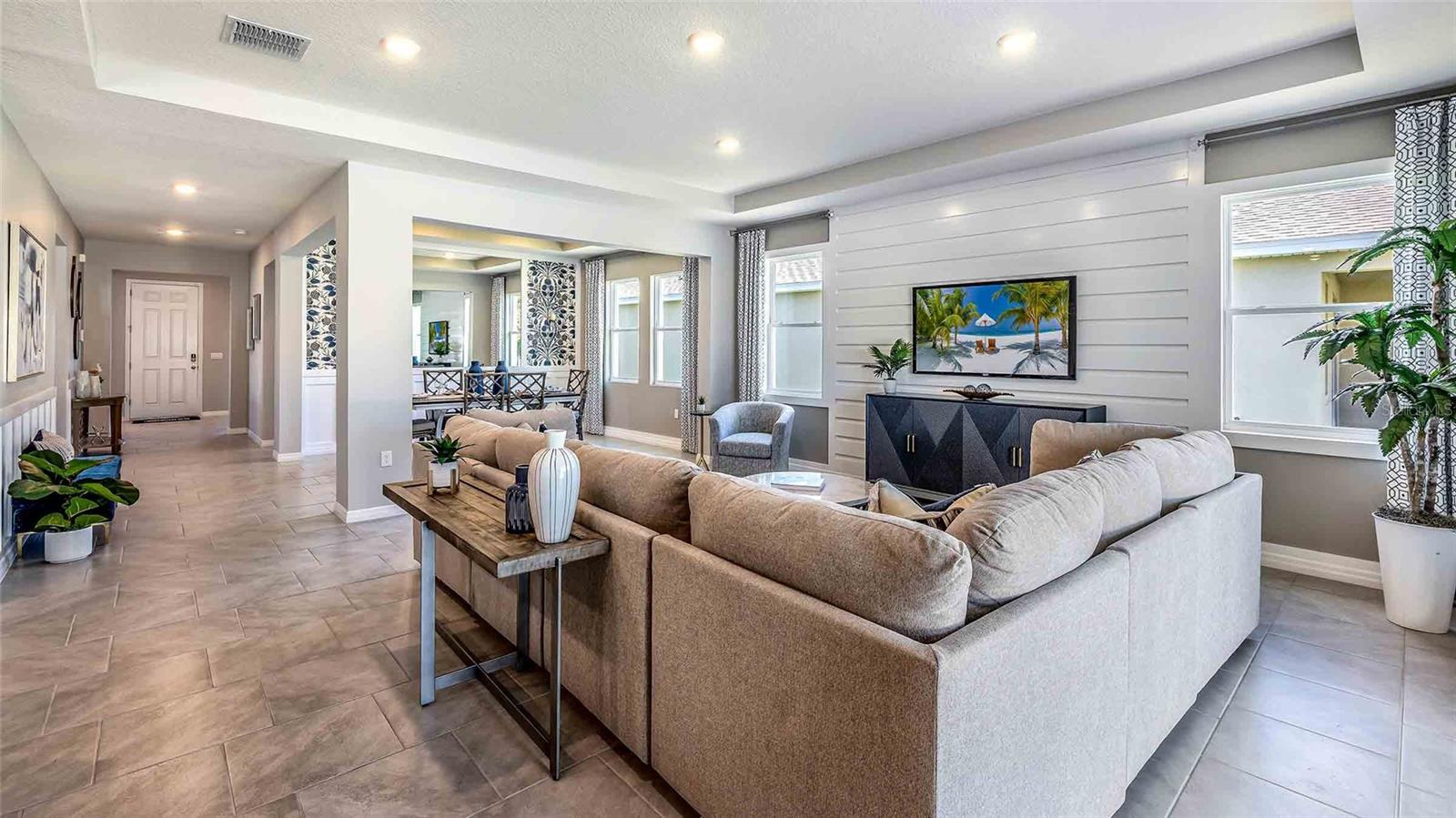 11081 LAXER CAY LOOP