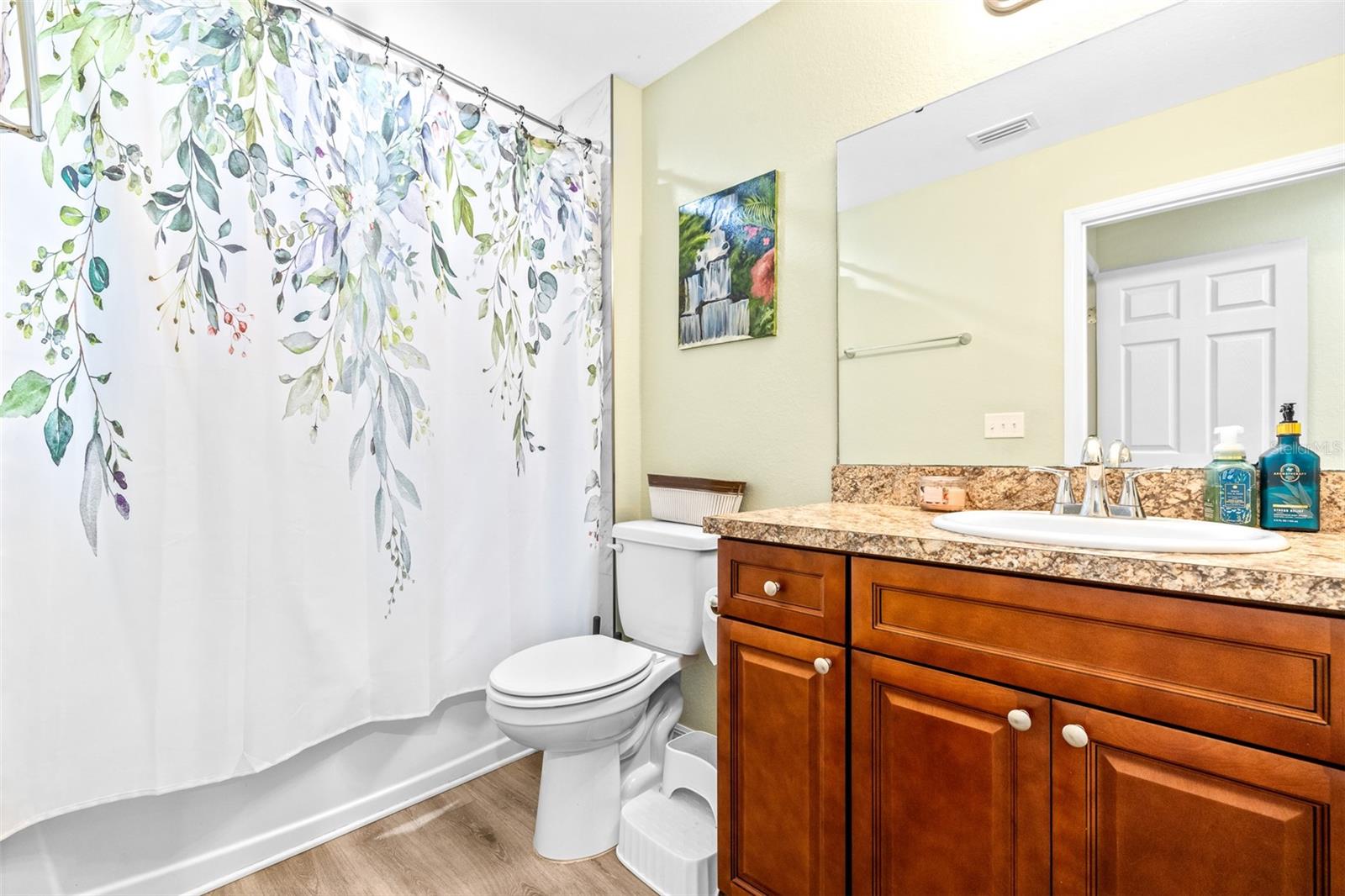 1223 PASTEUR RD