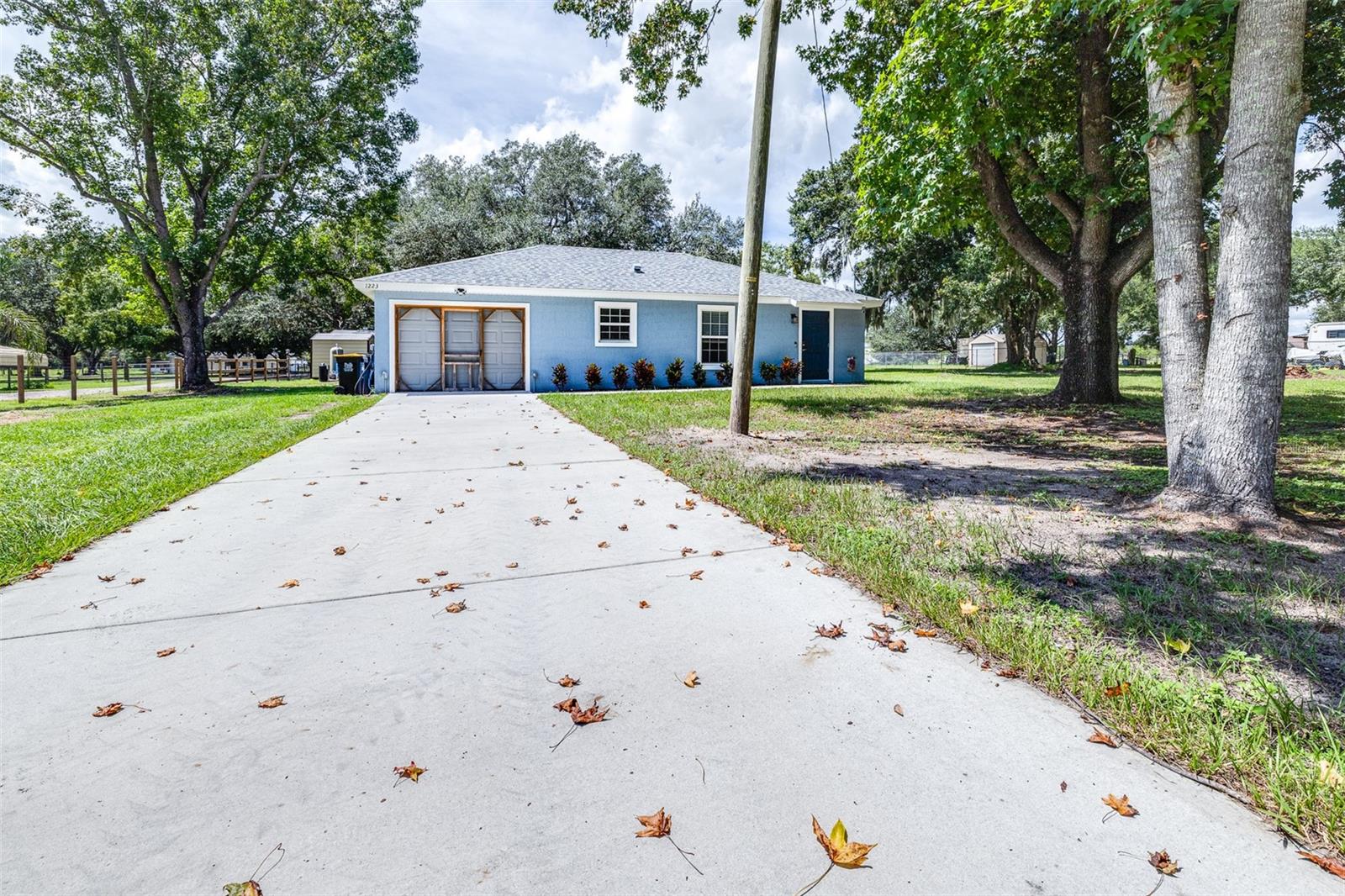 1223 PASTEUR RD
