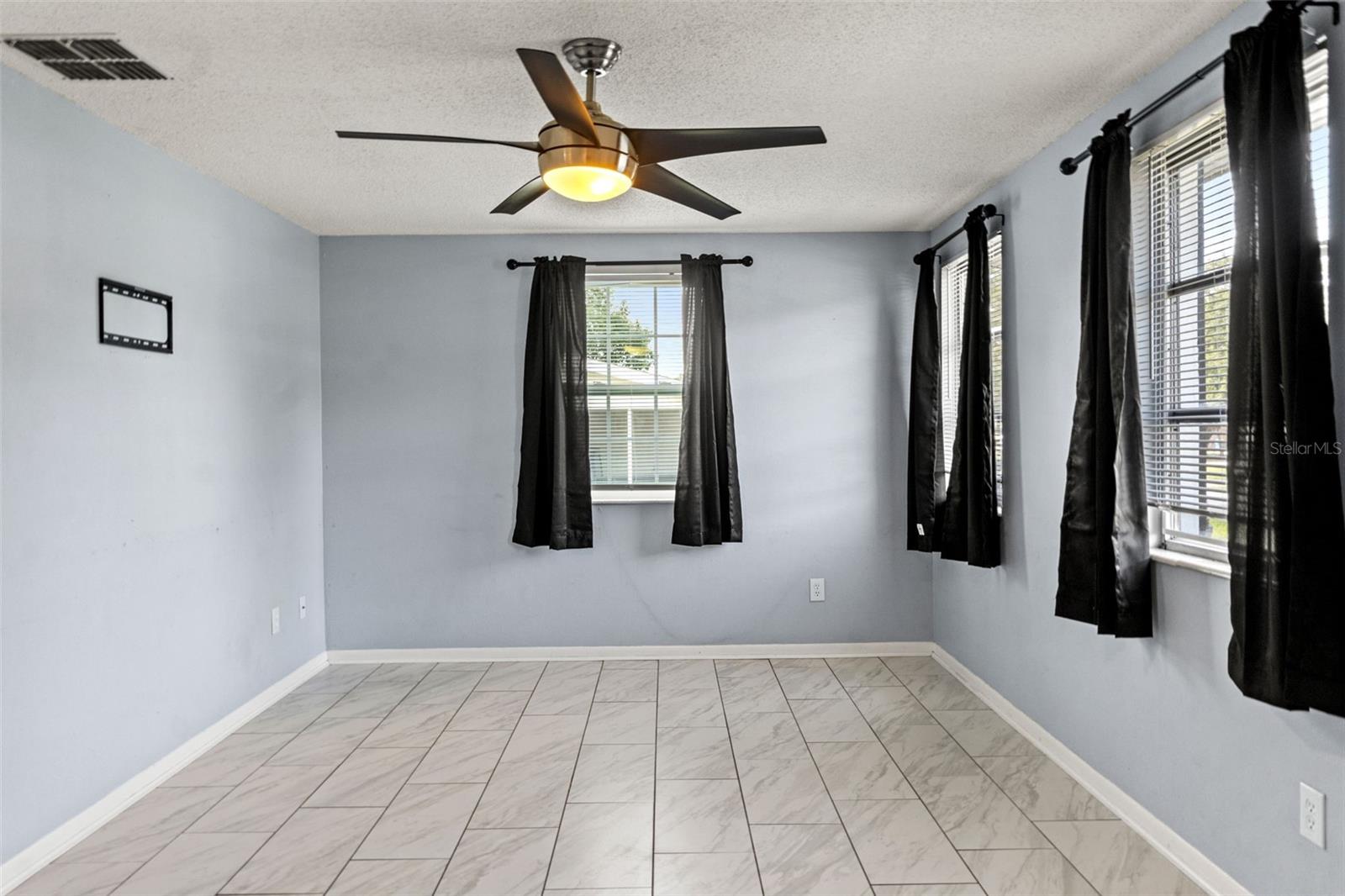 9638 BAYSIDE CT