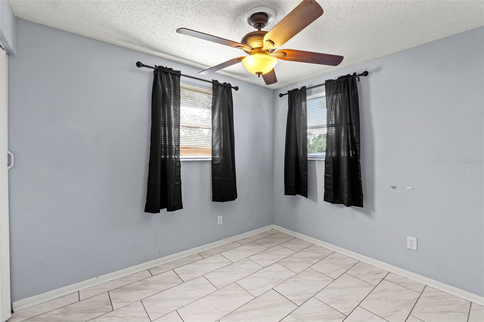 9638 BAYSIDE CT