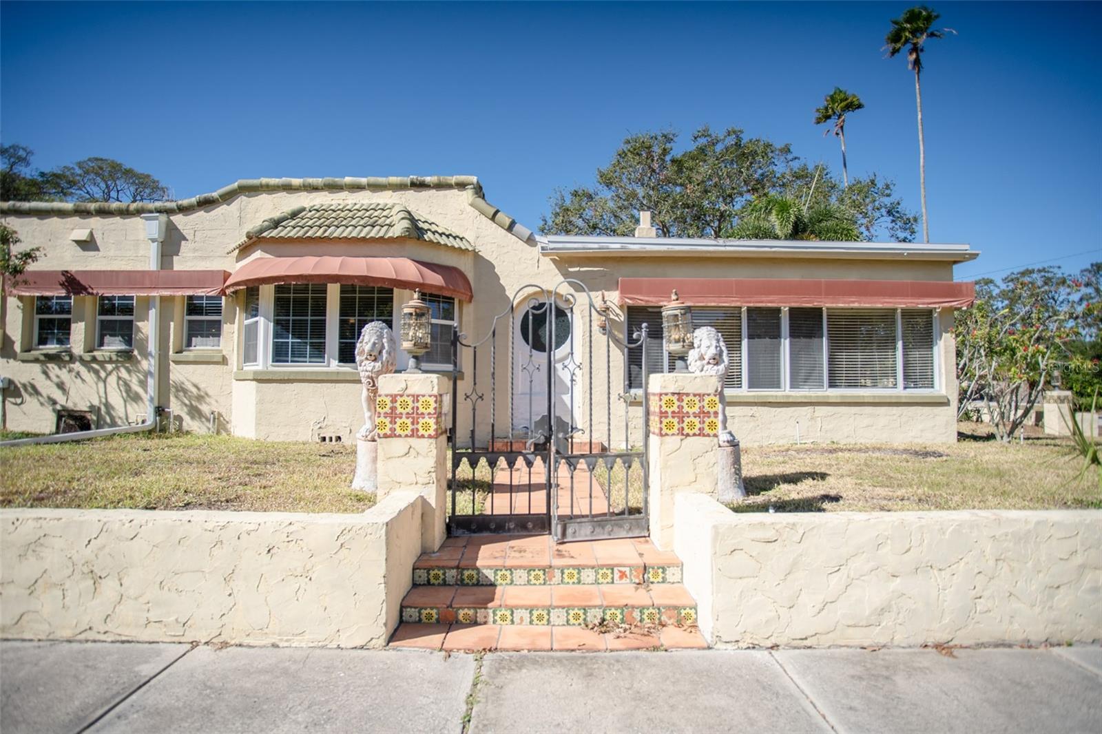 1756 PASADENA DR