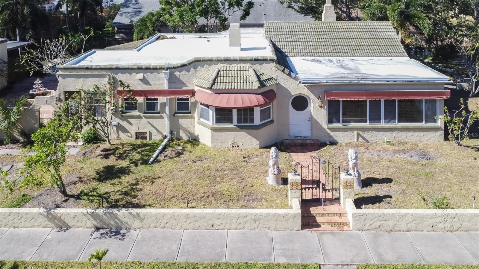 1756 PASADENA DR