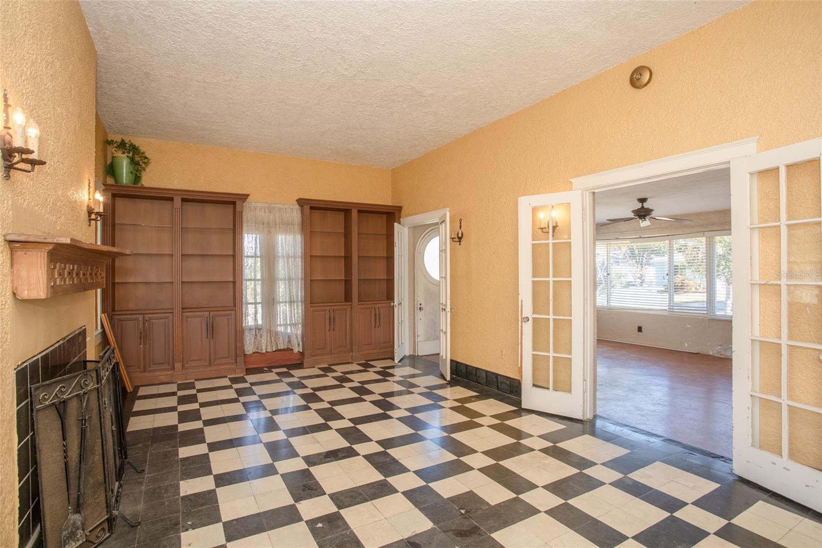 1756 PASADENA DR