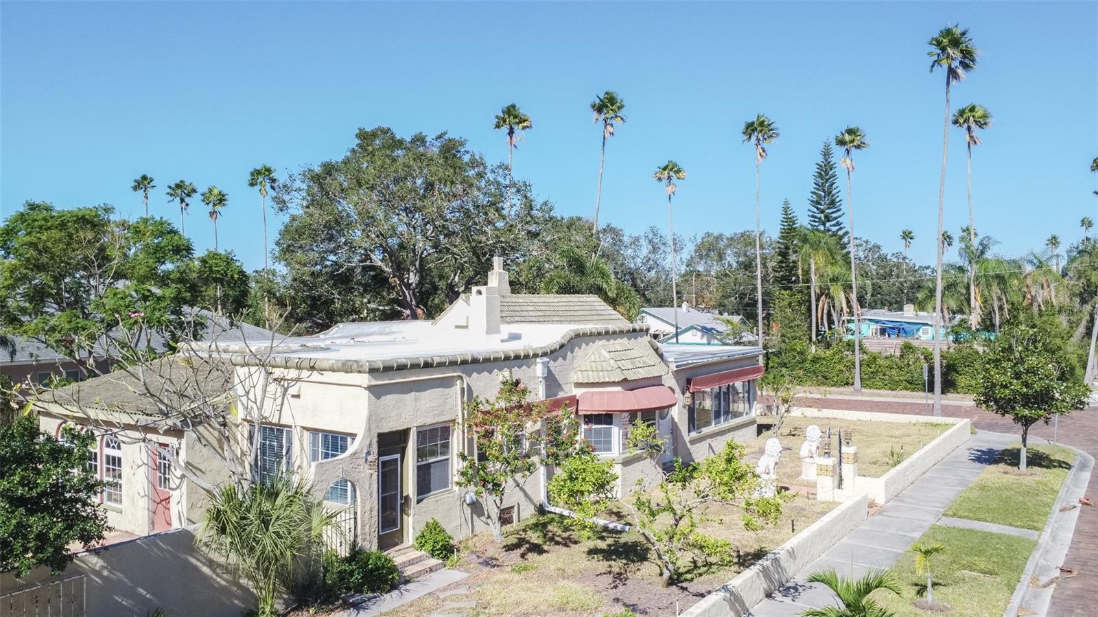 1756 PASADENA DR