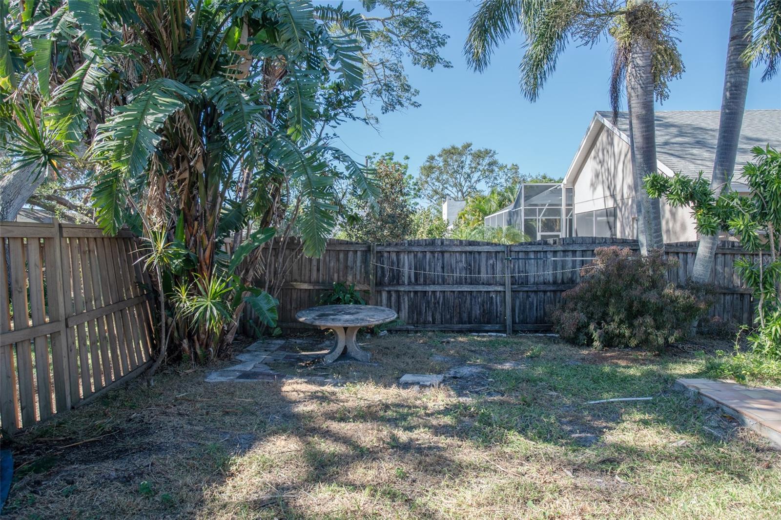 1756 PASADENA DR
