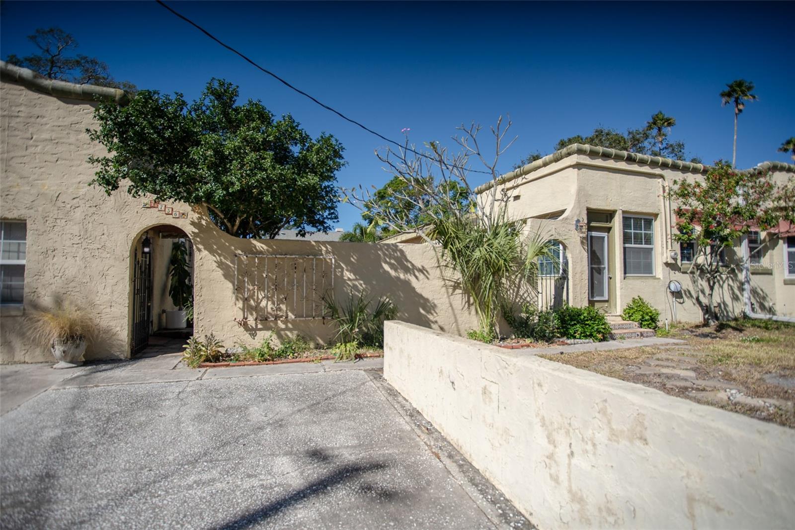 1756 PASADENA DR