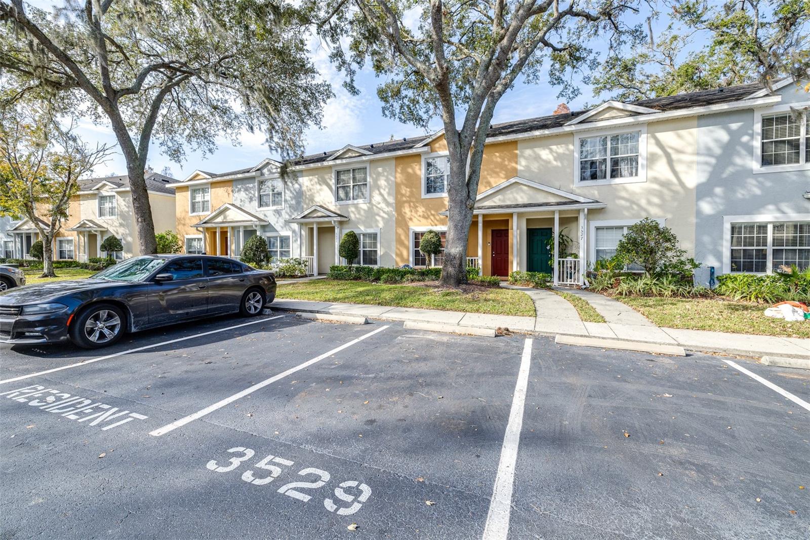 3529 HIGH HAMPTON CIR