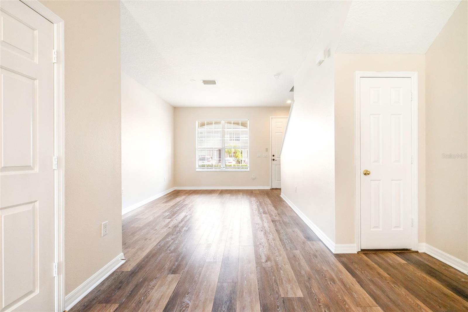 12704 COUNTRY BROOK LN