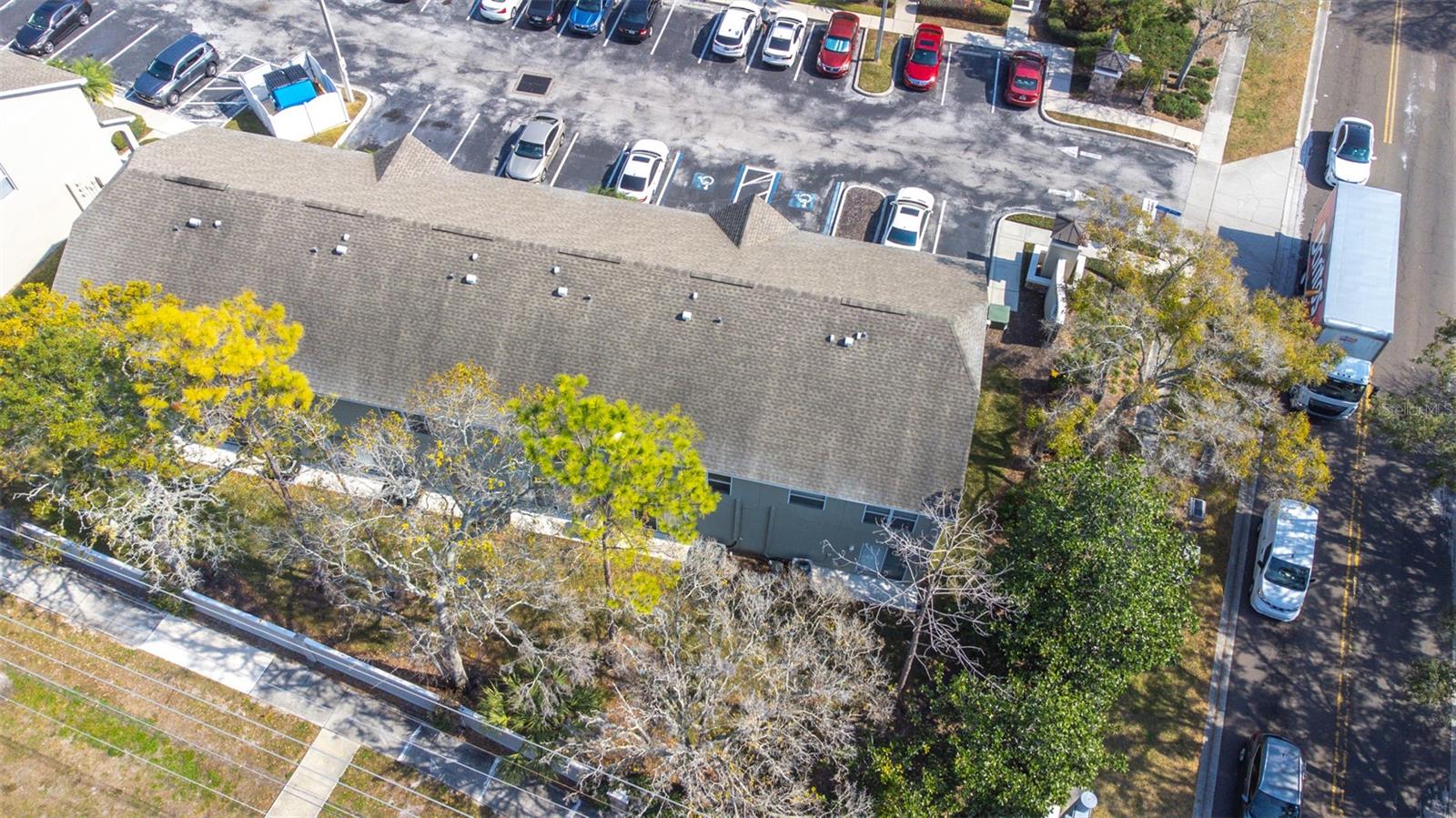 12704 COUNTRY BROOK LN