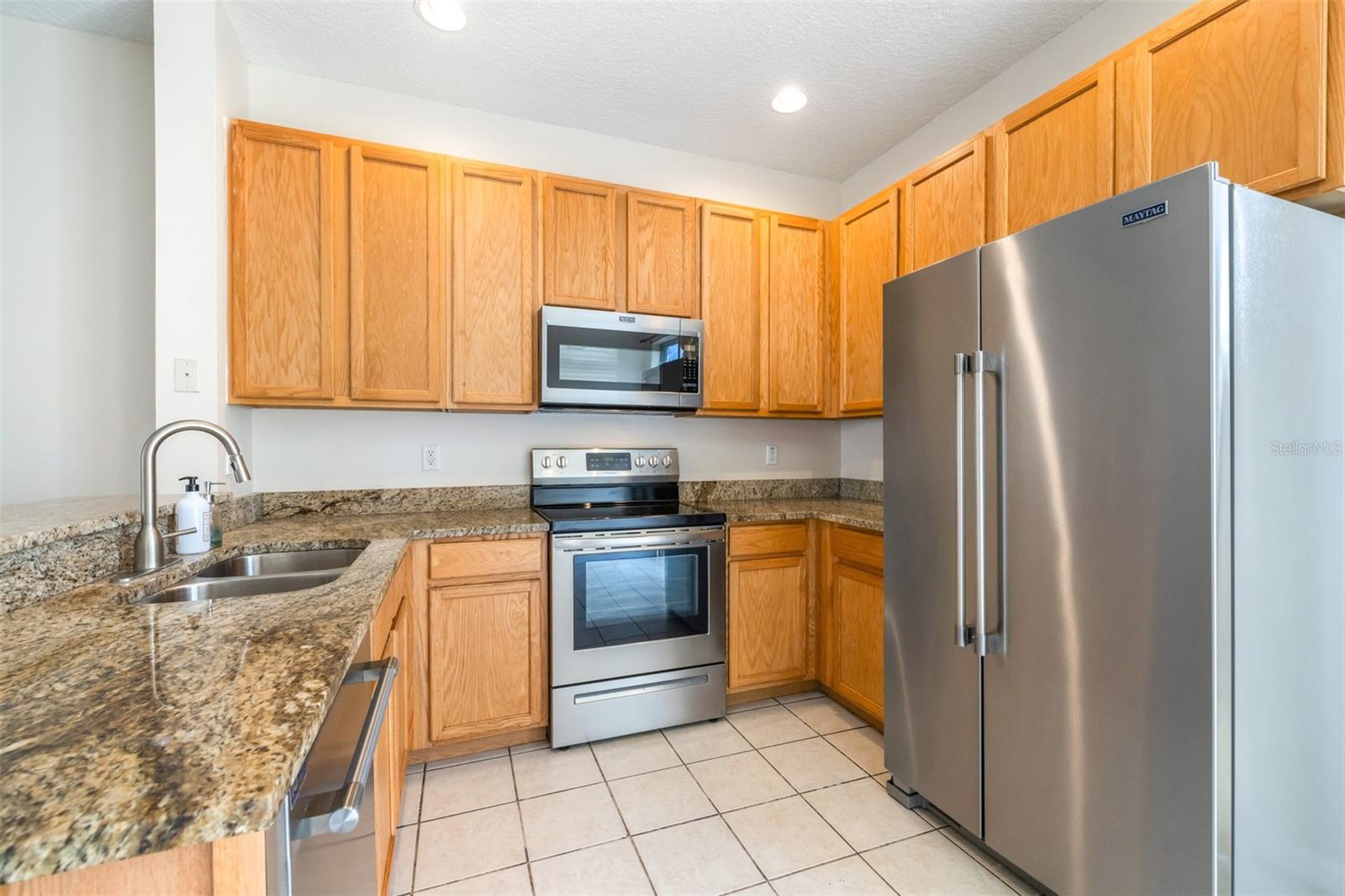 12704 COUNTRY BROOK LN