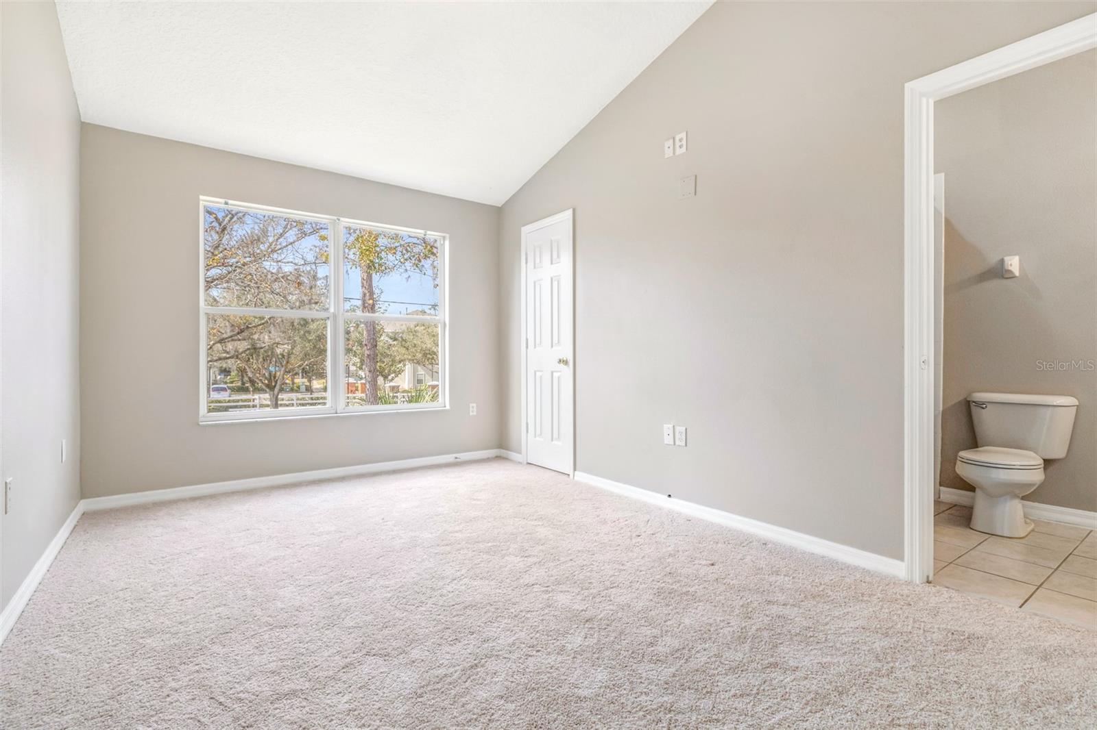 12704 COUNTRY BROOK LN