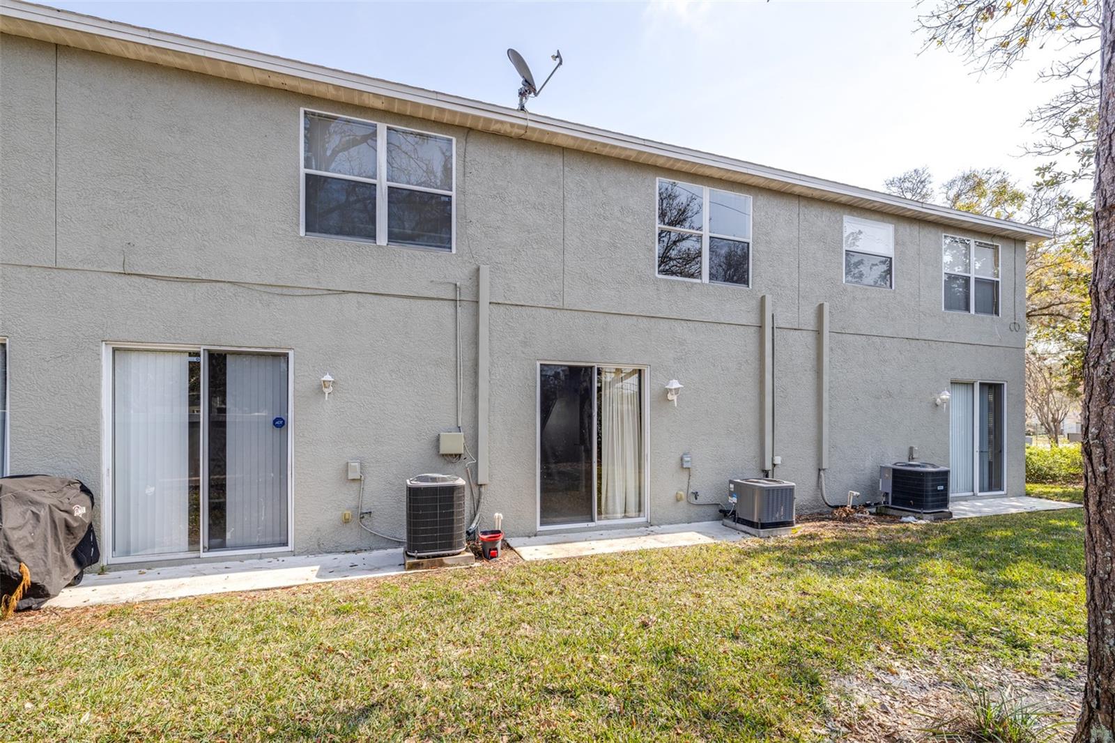 12704 COUNTRY BROOK LN