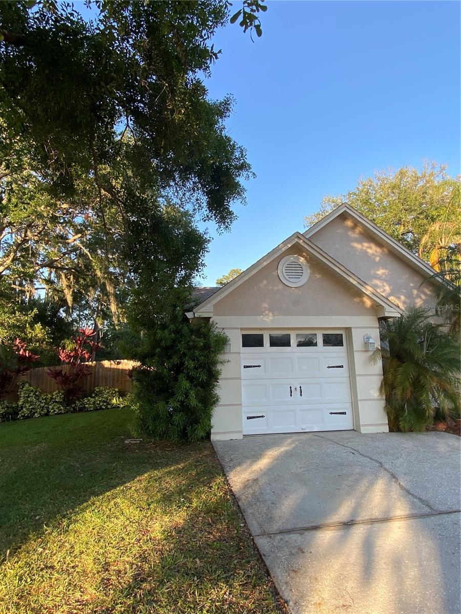 4504 CABBAGE PALM DR