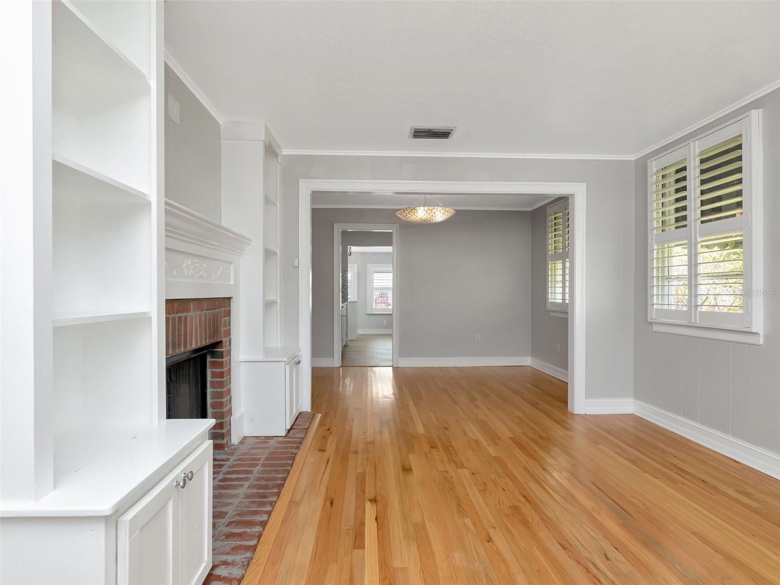 3422 W SAN PEDRO ST