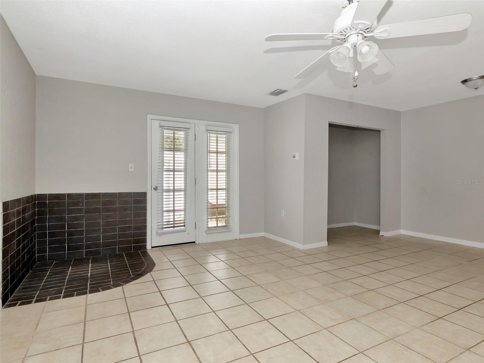3422 W SAN PEDRO ST