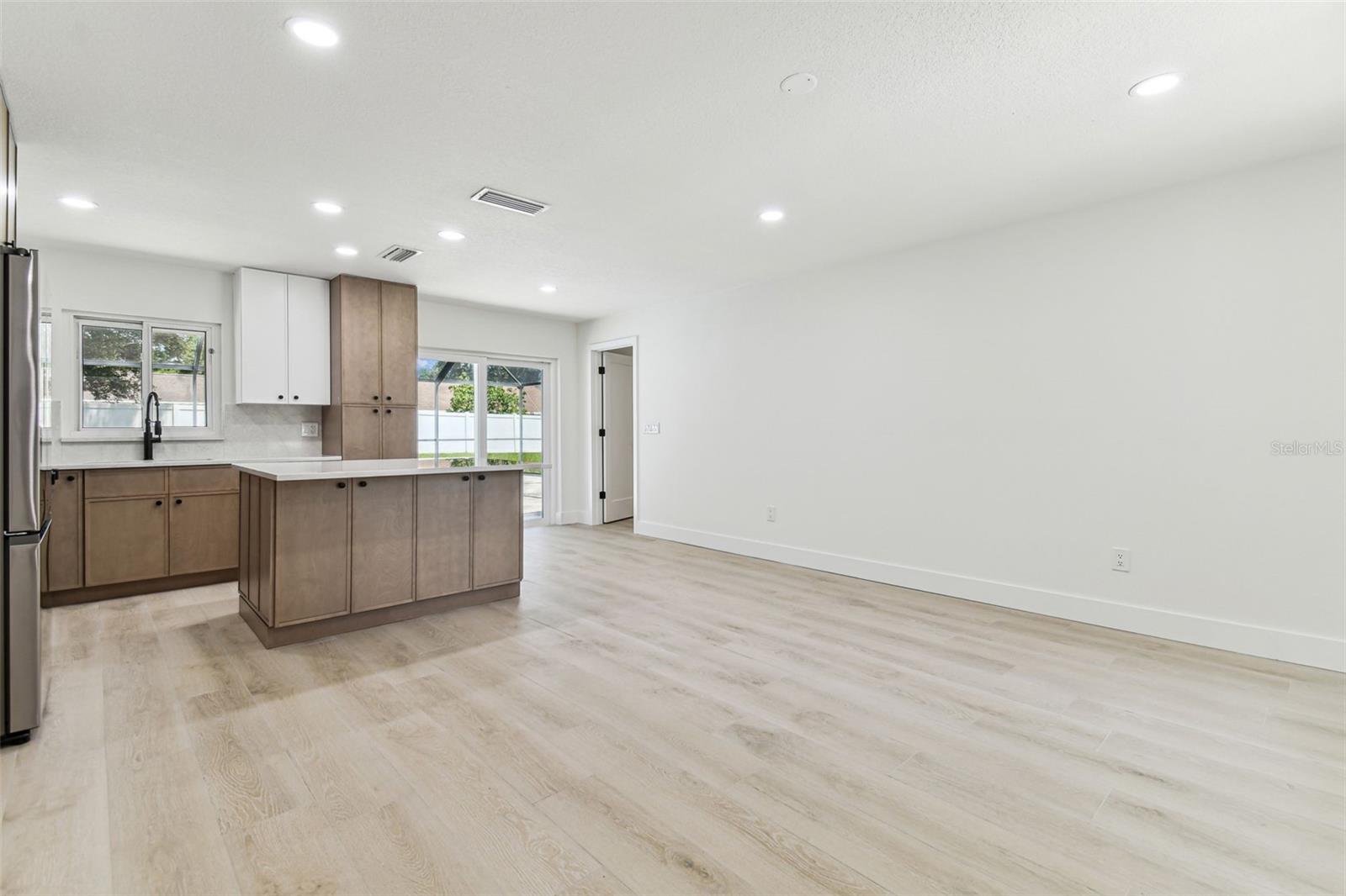 13835 PATHFINDER DR
