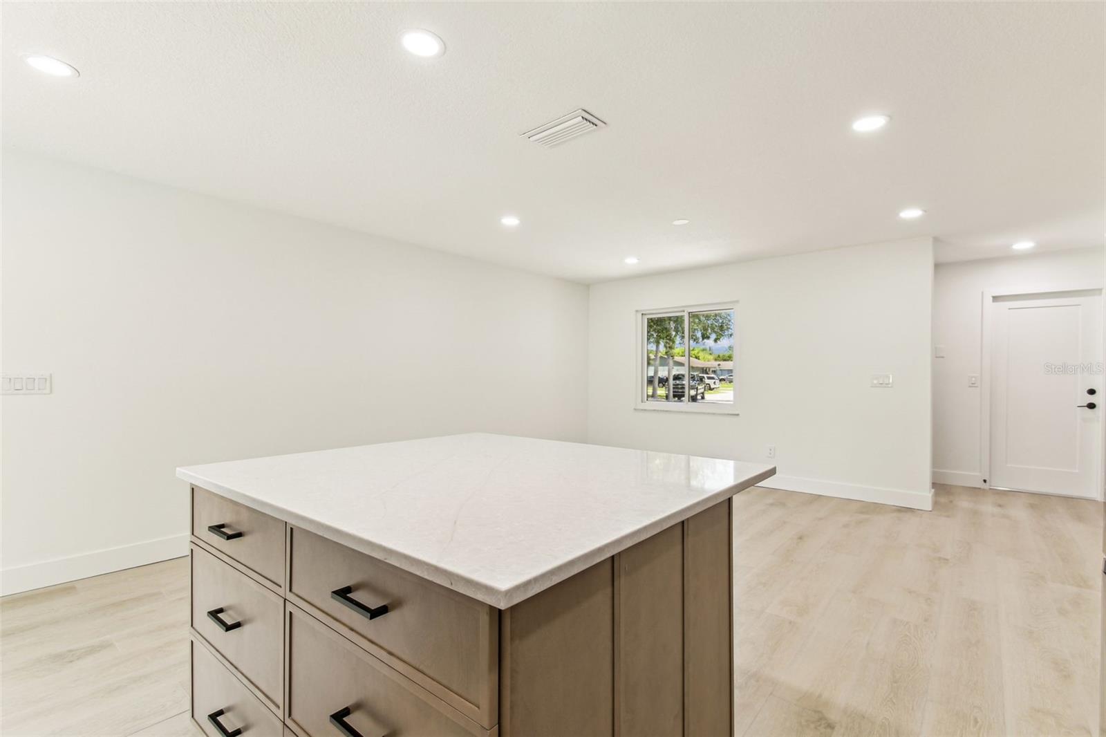 13835 PATHFINDER DR