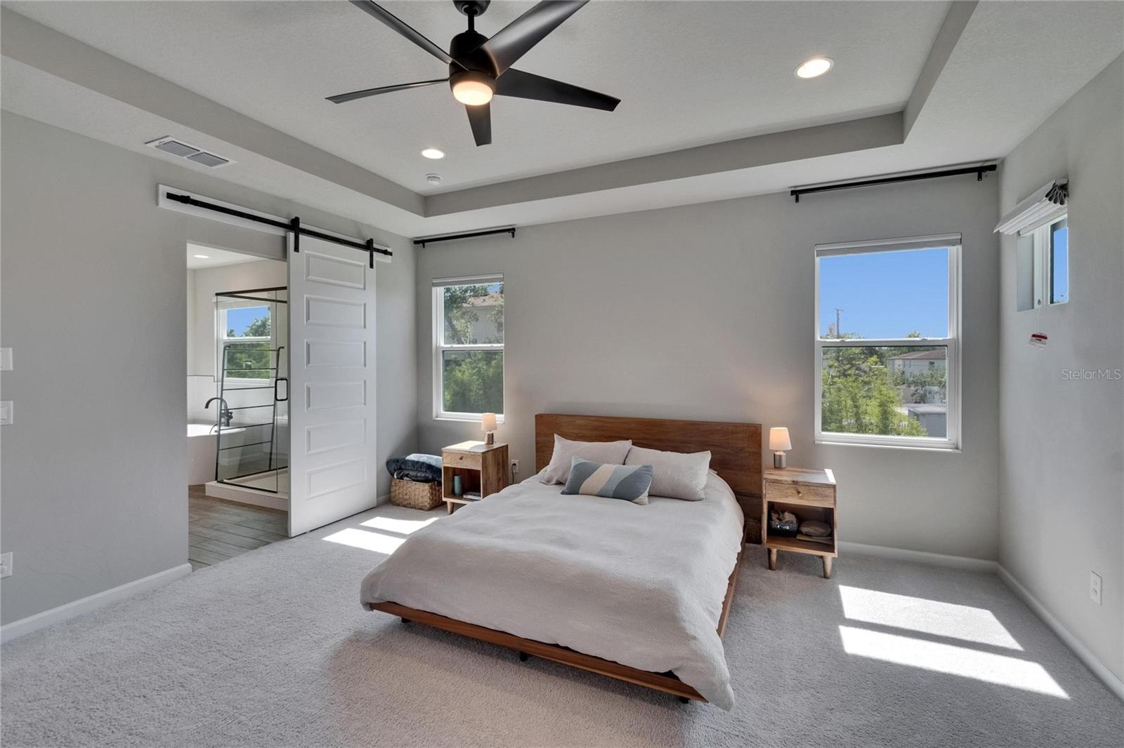 7203 1/2 S WEST SHORE BLVD