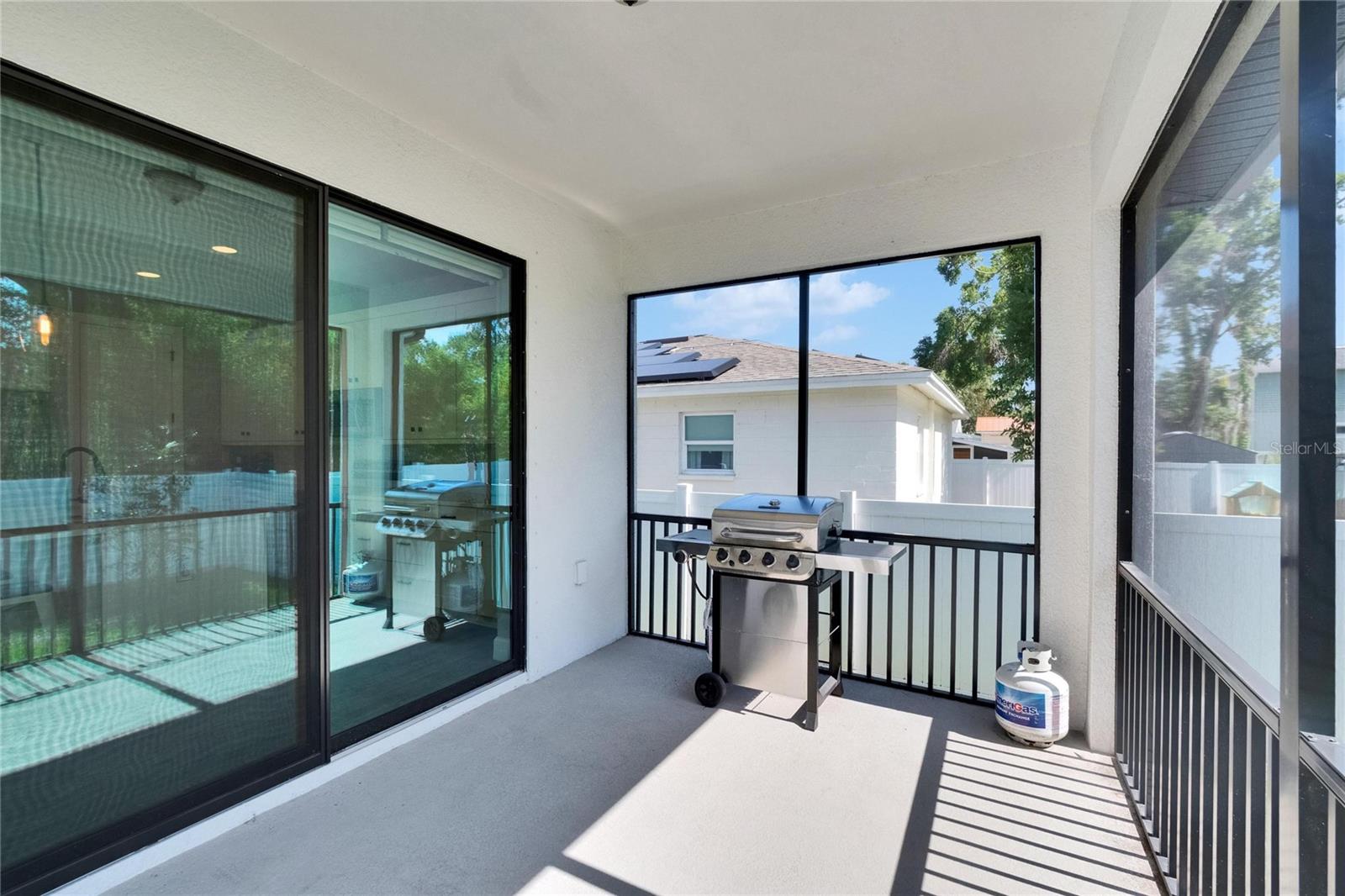 7203 1/2 S WEST SHORE BLVD