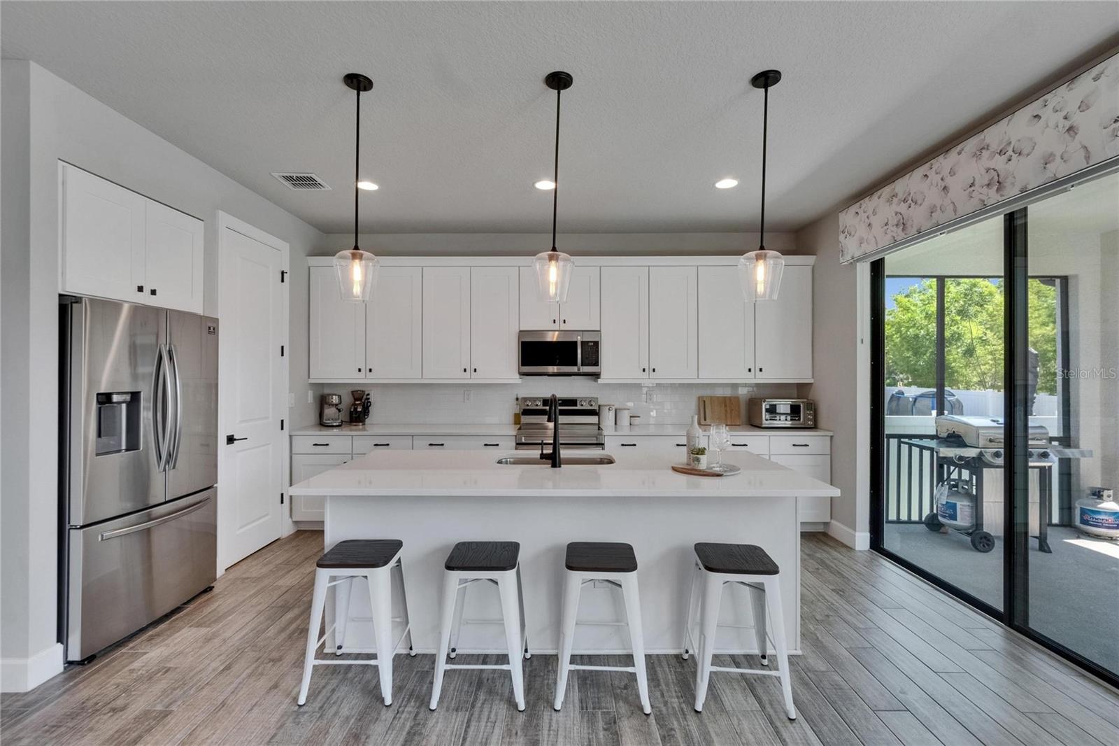 7203 1/2 S WEST SHORE BLVD