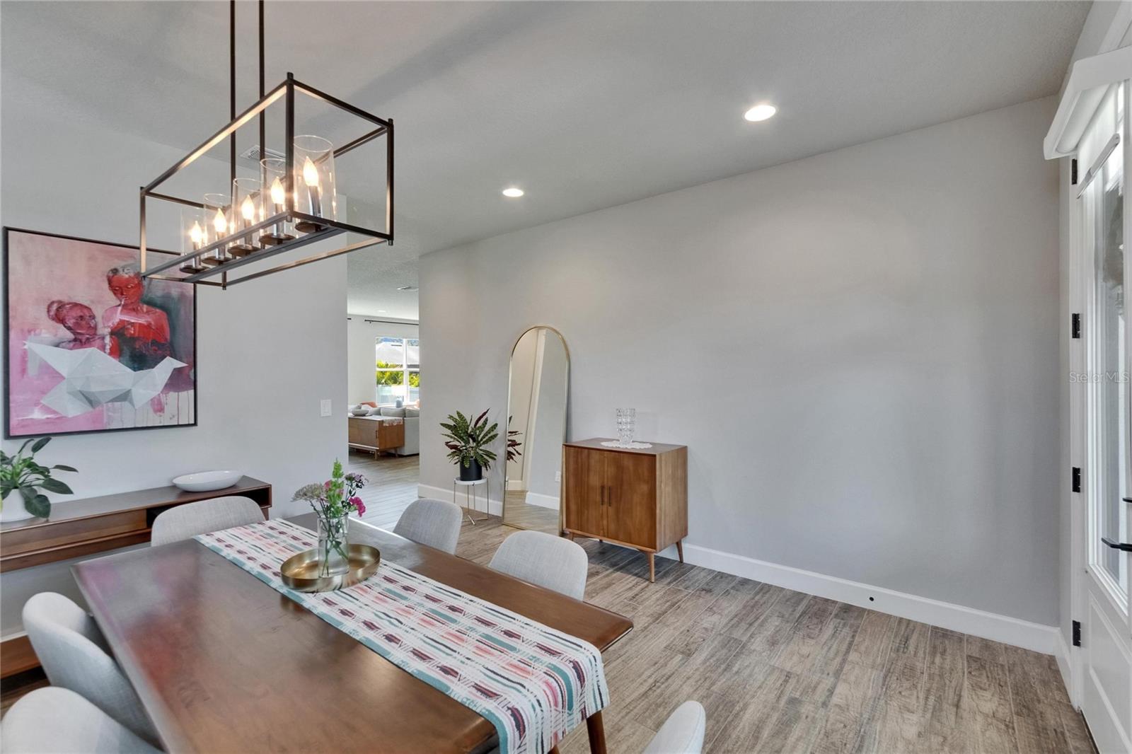 7203 1/2 S WEST SHORE BLVD