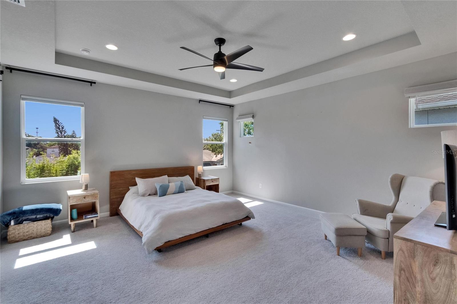 7203 1/2 S WEST SHORE BLVD