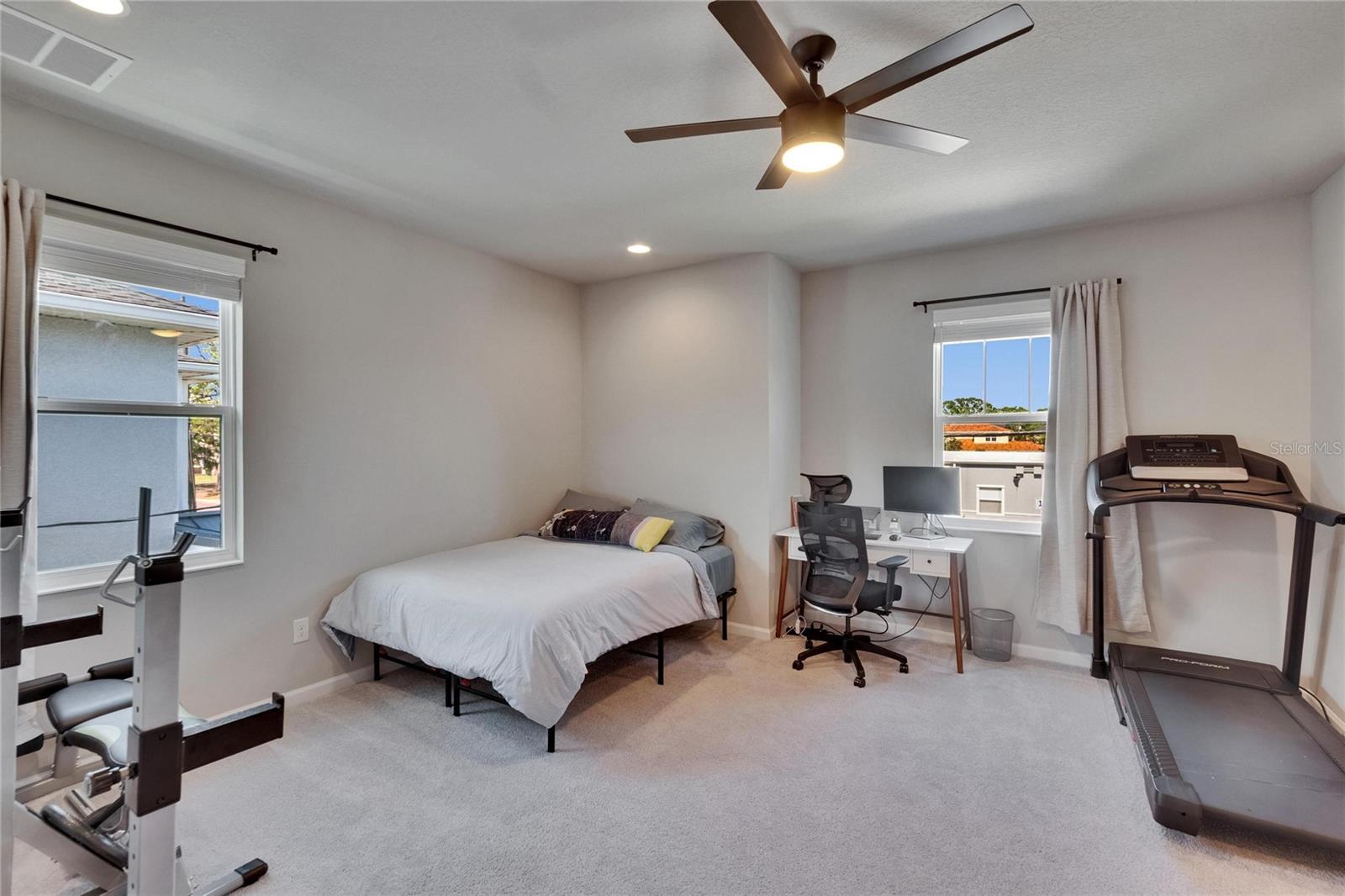 7203 1/2 S WEST SHORE BLVD