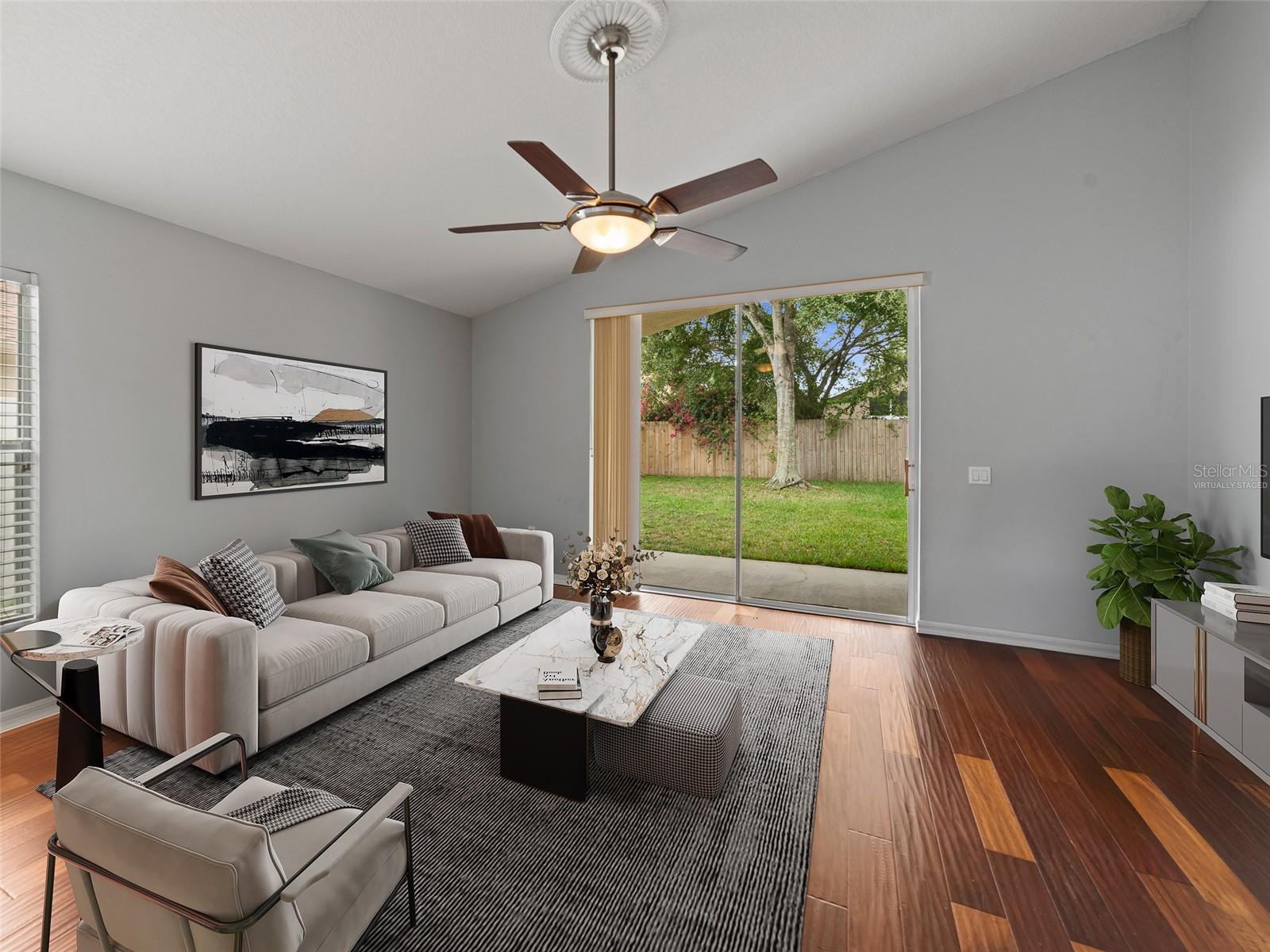 9008 EGRET COVE CIR