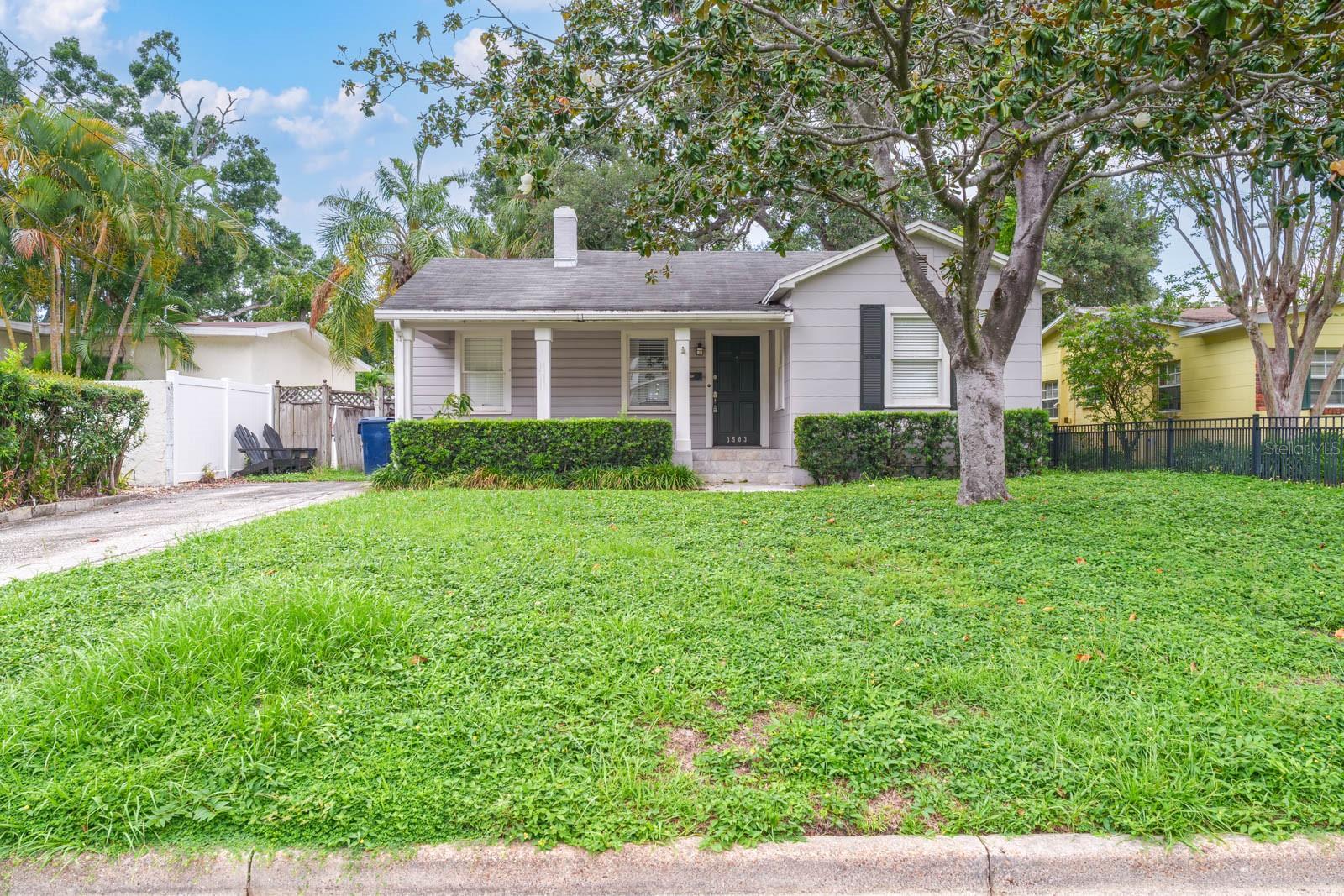3503 W PALMIRA AVE