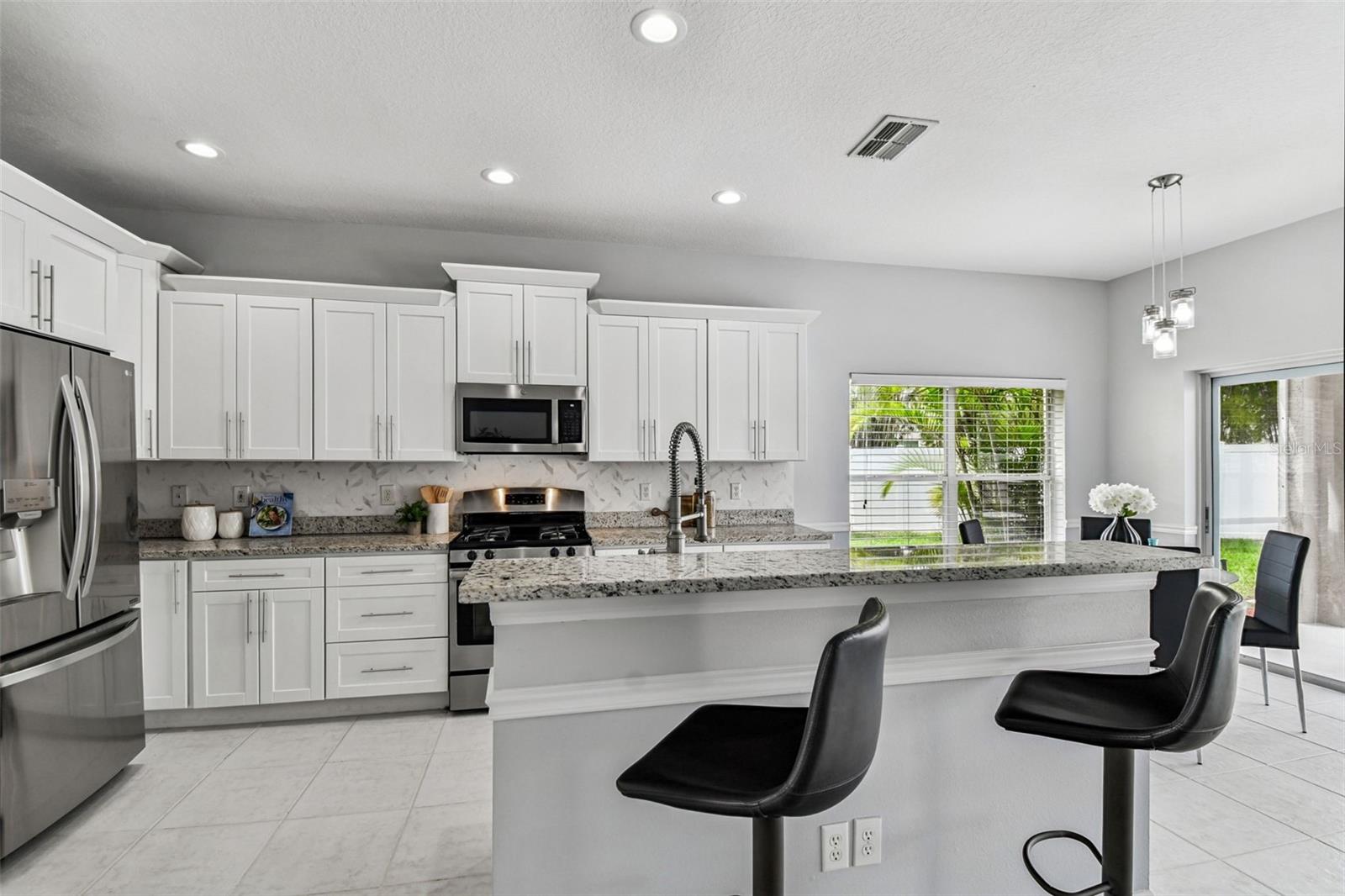 12241 BISHOPSFORD DR