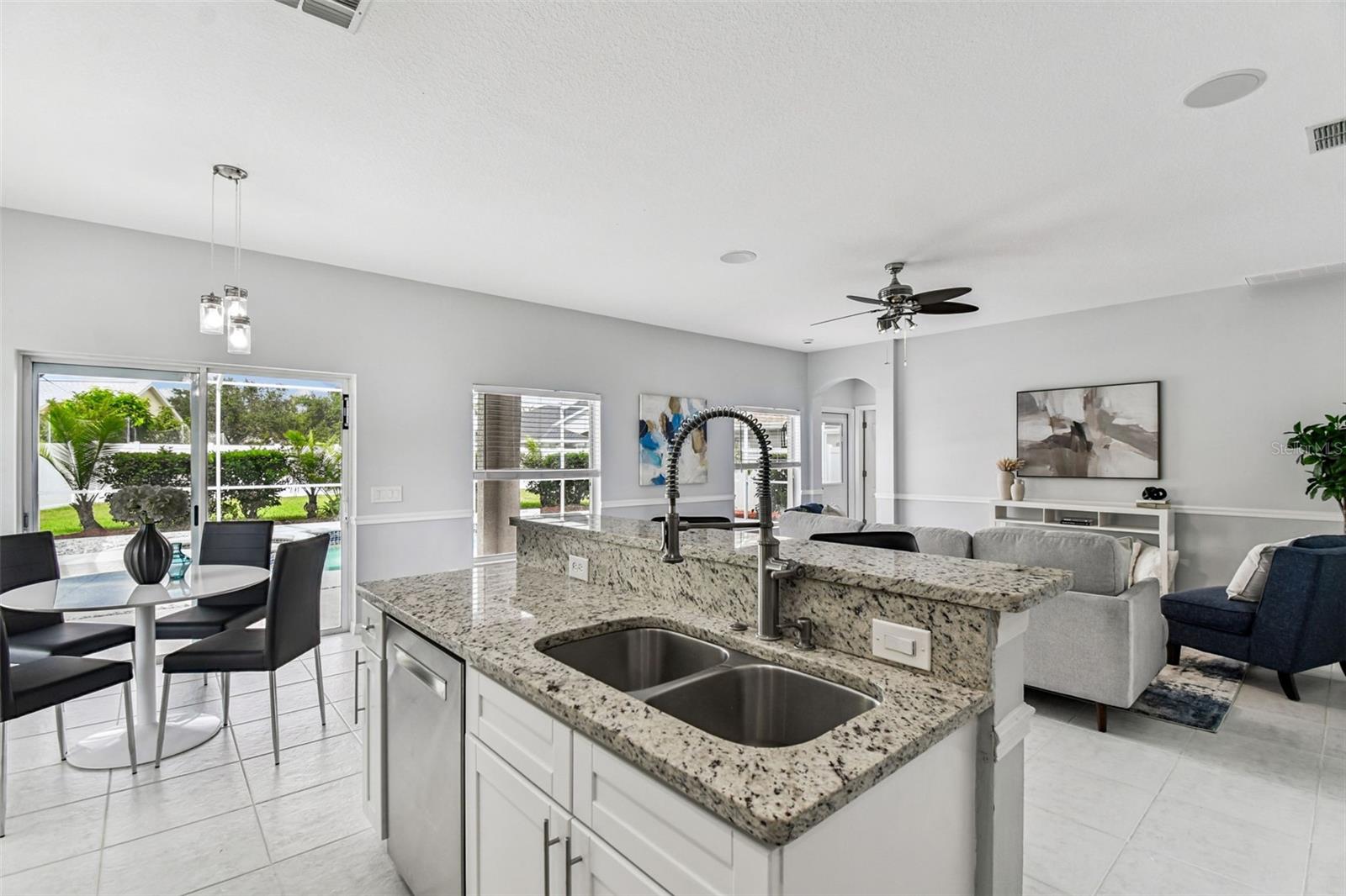 12241 BISHOPSFORD DR